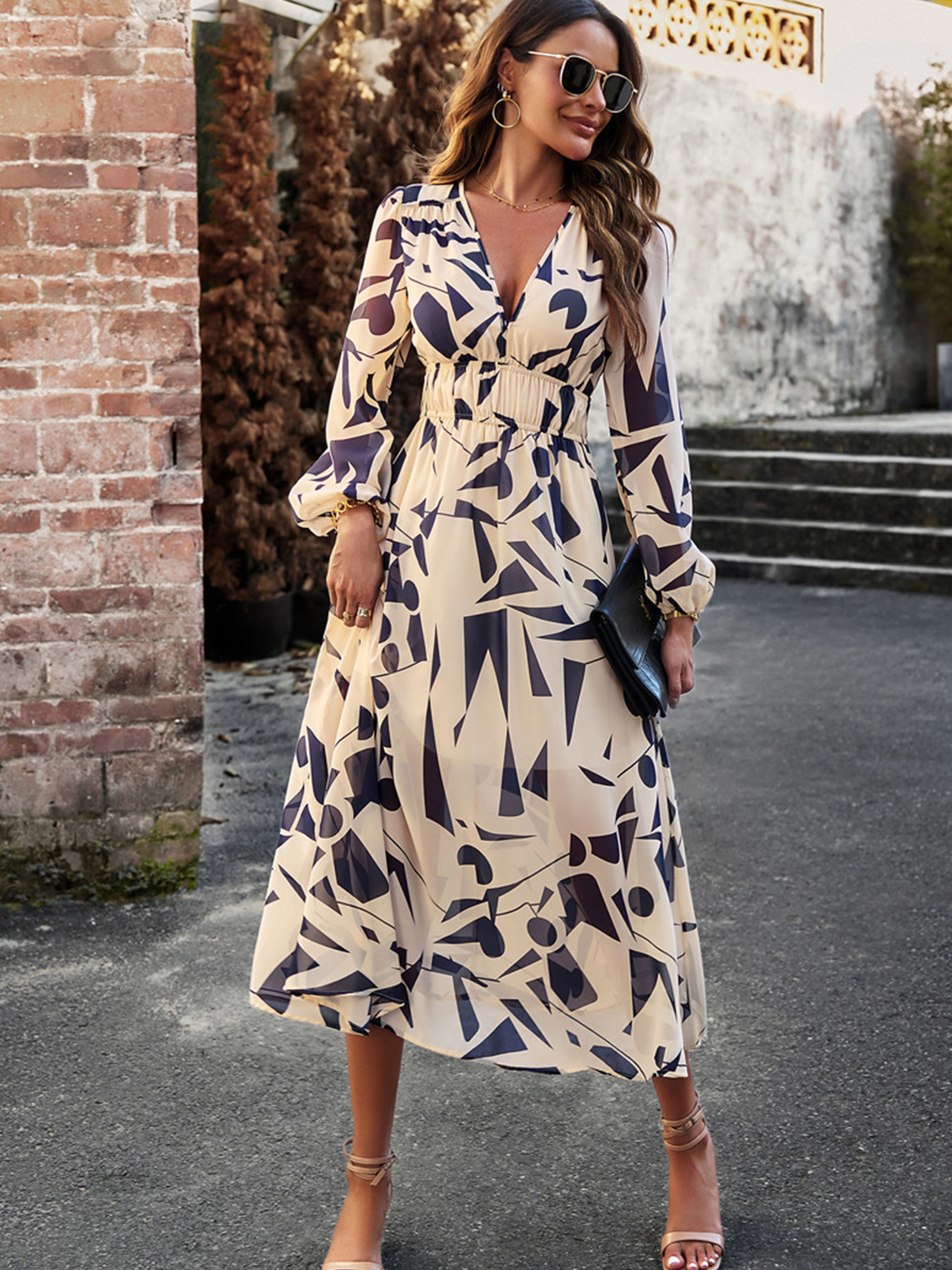 Robe en Abricot Trapèze Col V Manches Longues Robe Invitée de Mariage