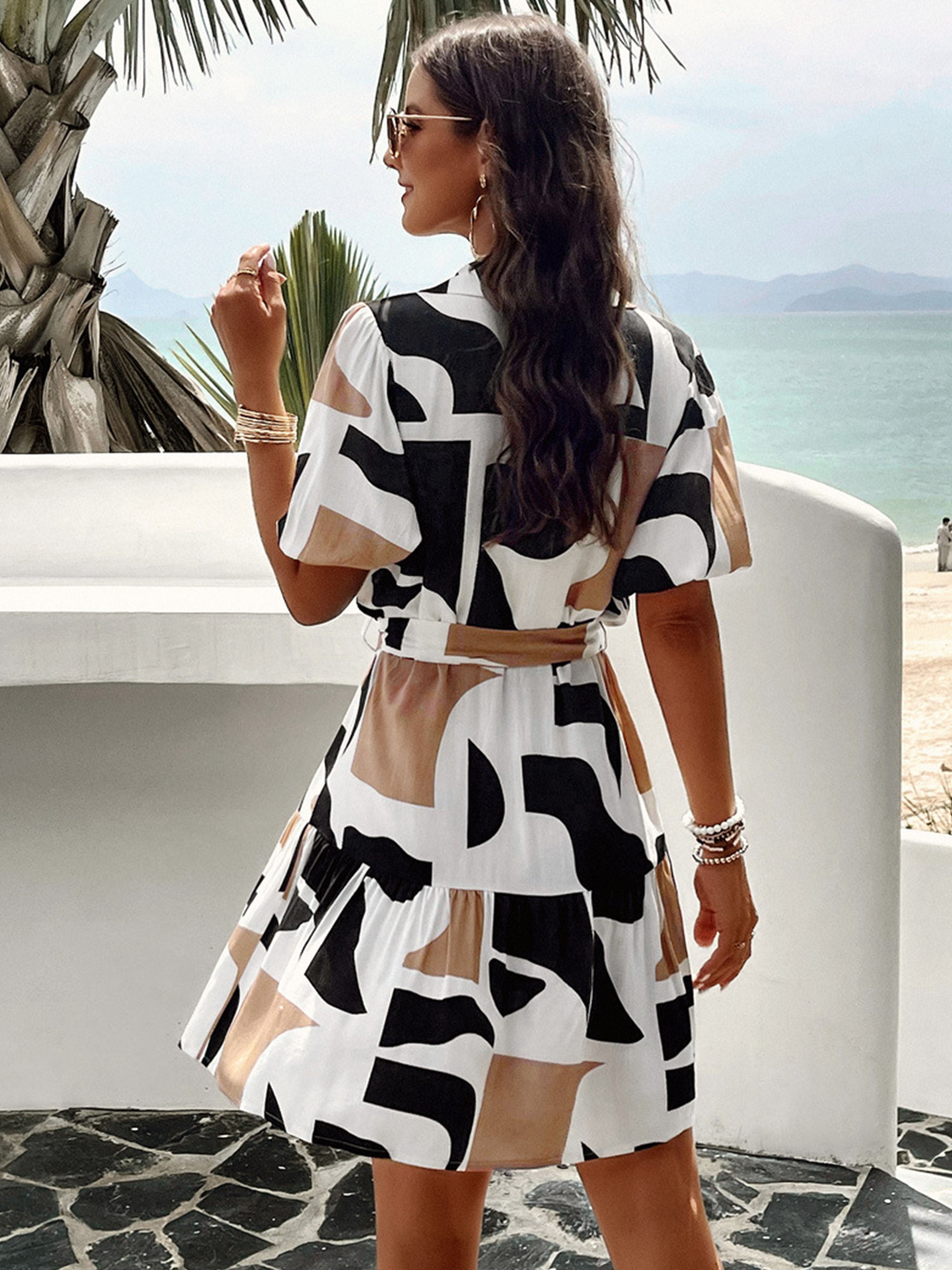 Robe en Brun Noir et Blanc Trapèze Col Polo Manches Courtes Robe Invitée de Mariage