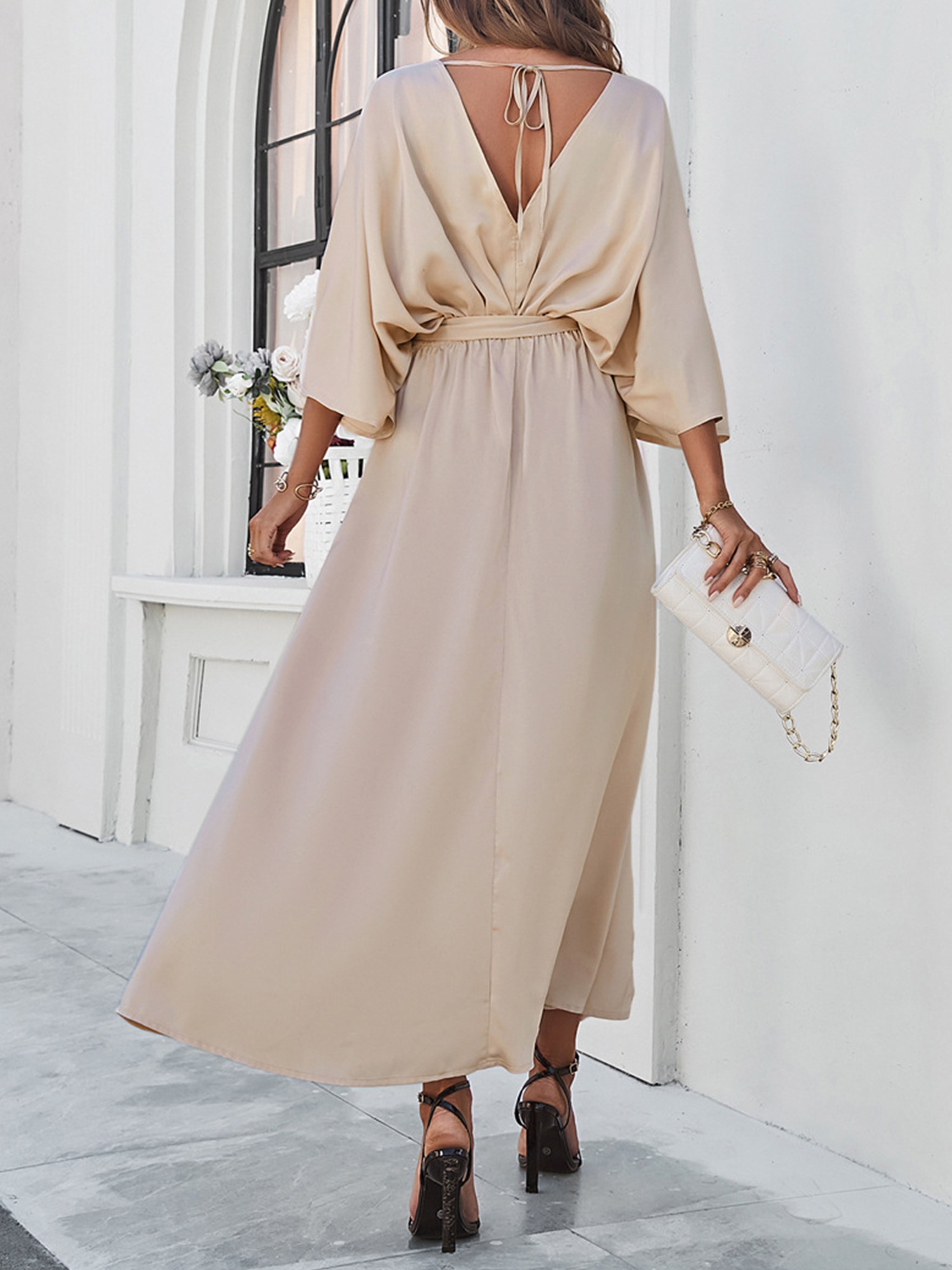 Elégante Robe Invitée de Mariage CHAMPAGNE Col V 3/4 Manches avec Ceinture