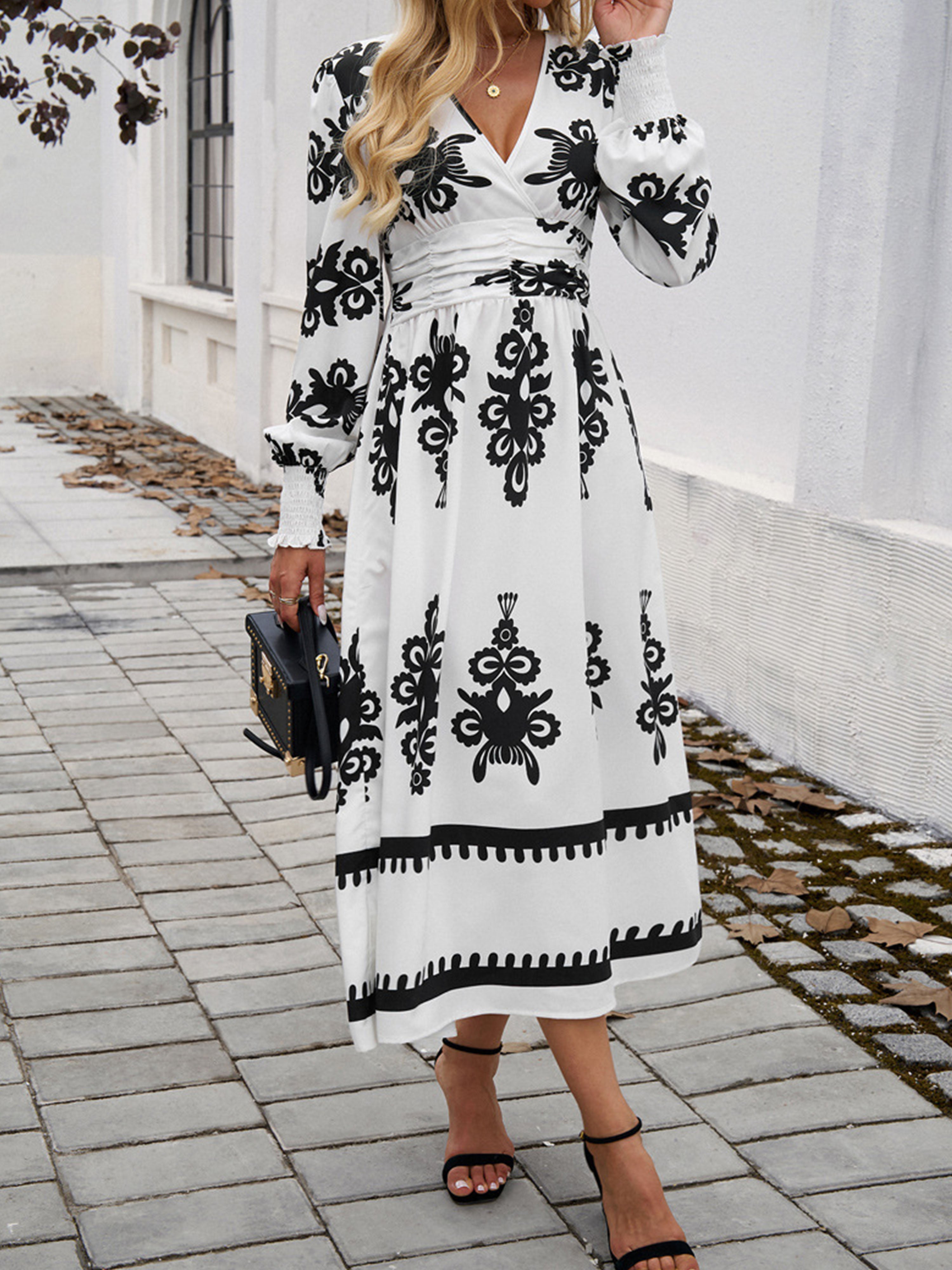 Robe Invitée Mariage à Contraste de Blanche Encolure en V à Manches Longues et Taille Empire