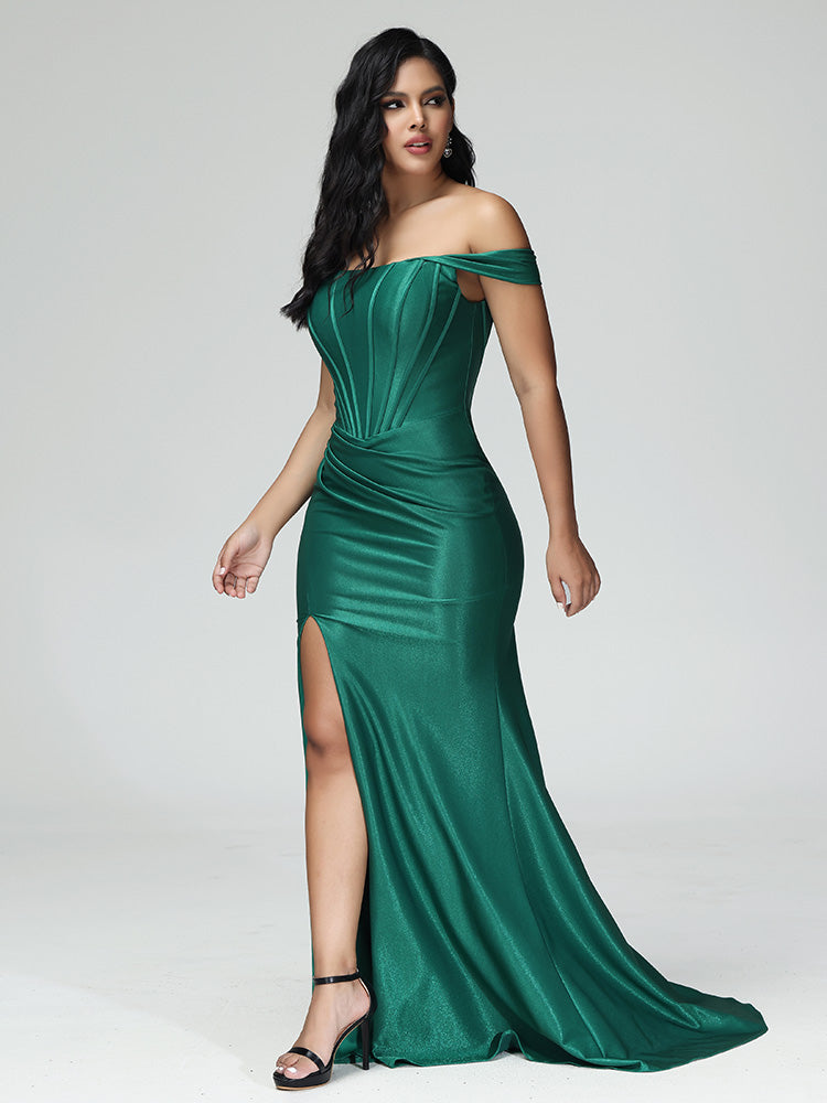Epaule Dénudée Satin Robe de demoiselle d'honneur Plissé avec Traîne de Balayage VERT FONCÉ
