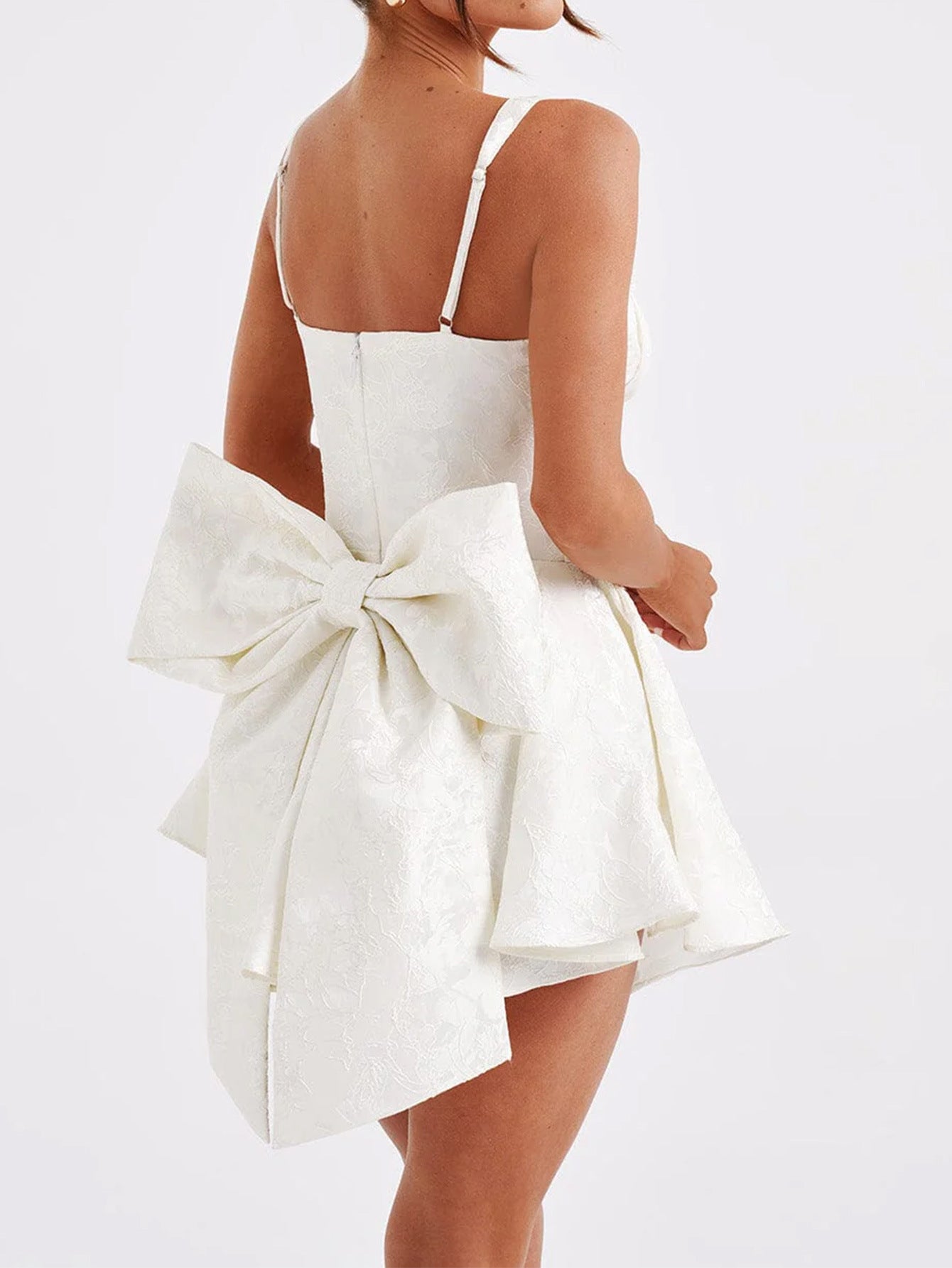 Robe Invitée Mariage IVOIRE Mini Florale Encolure Carrée avec Nœud