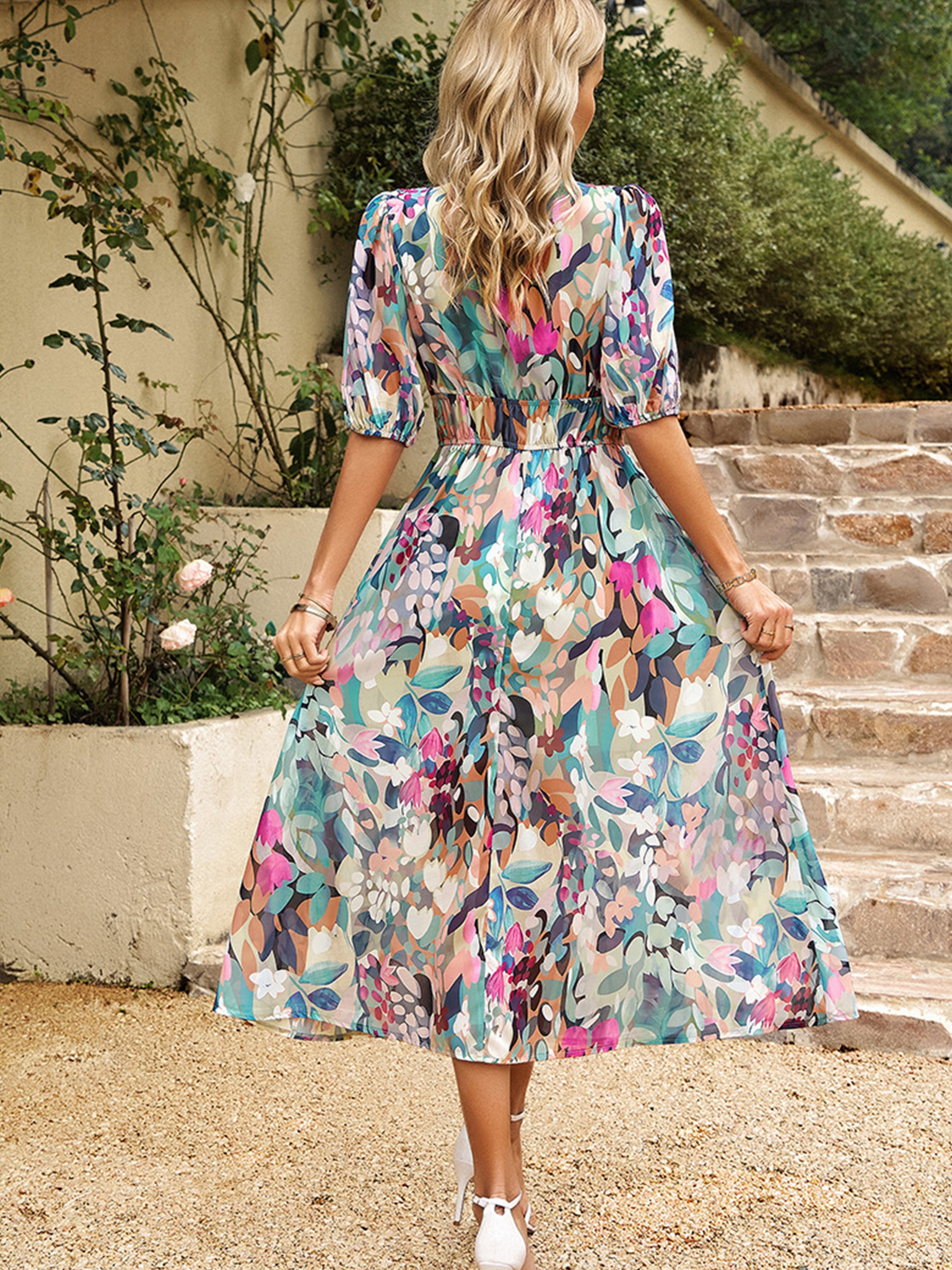 Robe Trapèze Col V Manches Courtes Robe Invitée de Mariage en Vert Florale