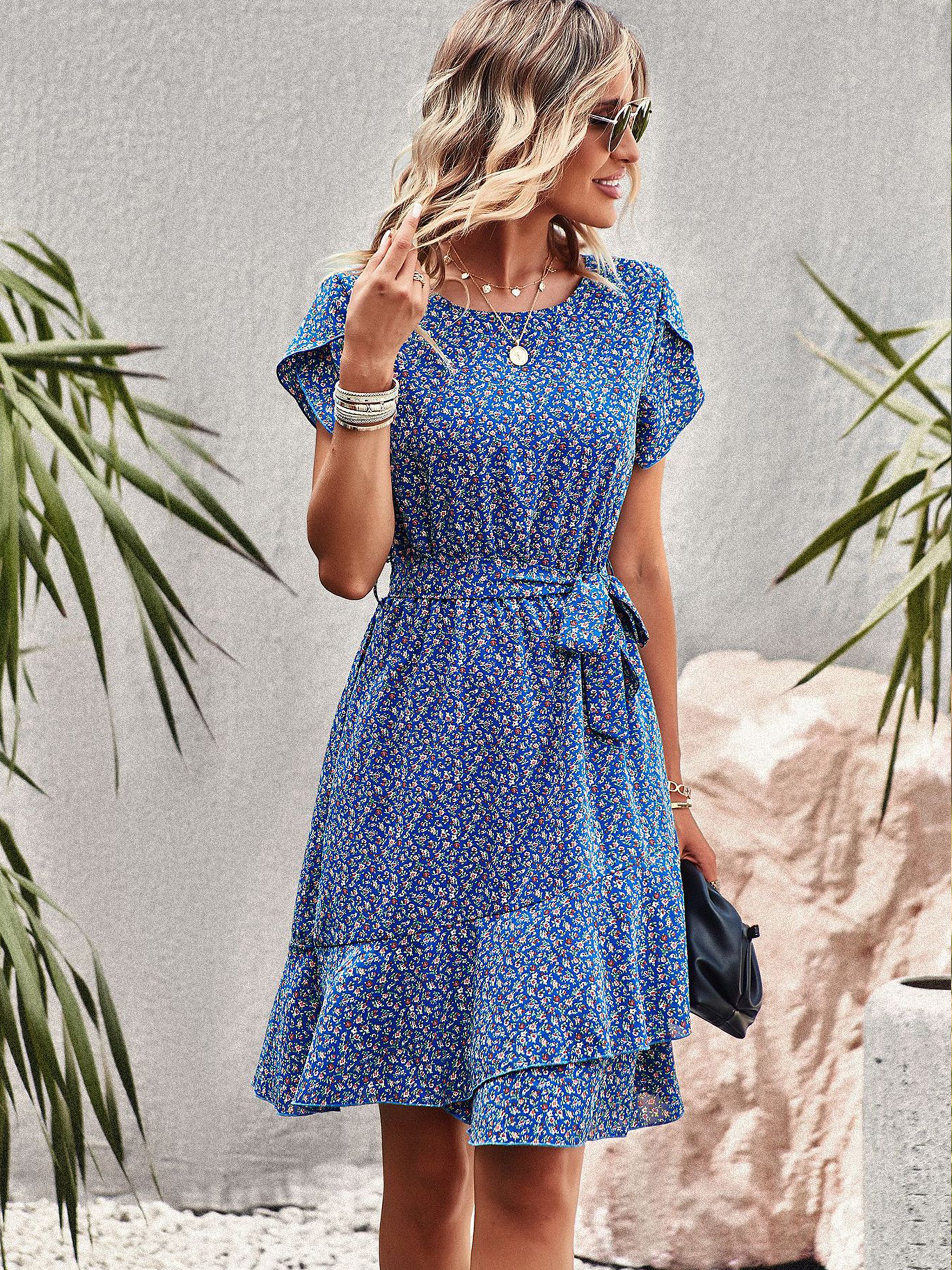 Robe Trapèze Col Rond Manches Courtes Noeud Papillon Robe Invitée de Mariage en Bleu