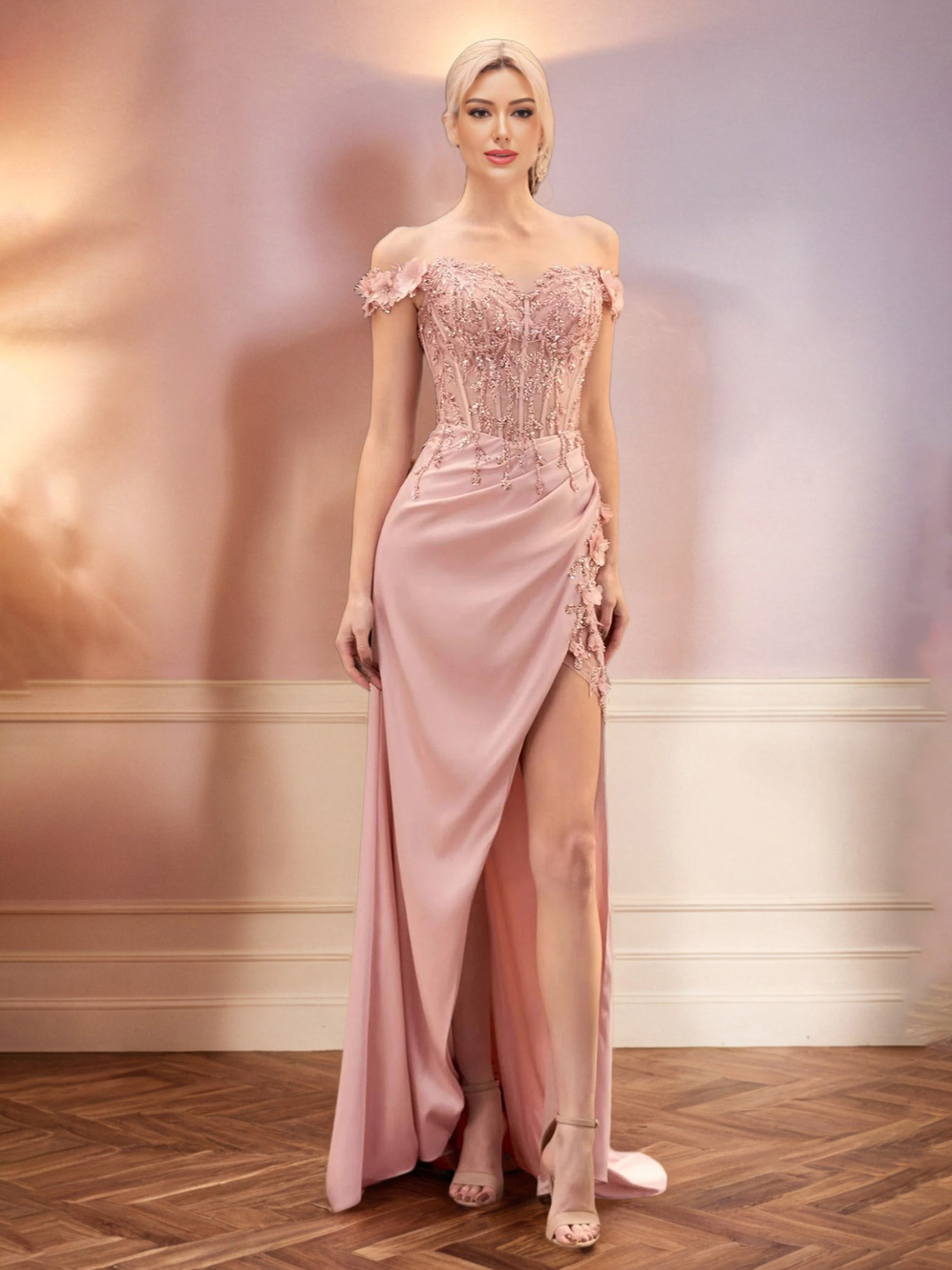 Robe de Soirée ROSE POUDRE Epaule Dénudée Fourreau Satin Extensible avec Sequins et Appliqués de Fleurs
