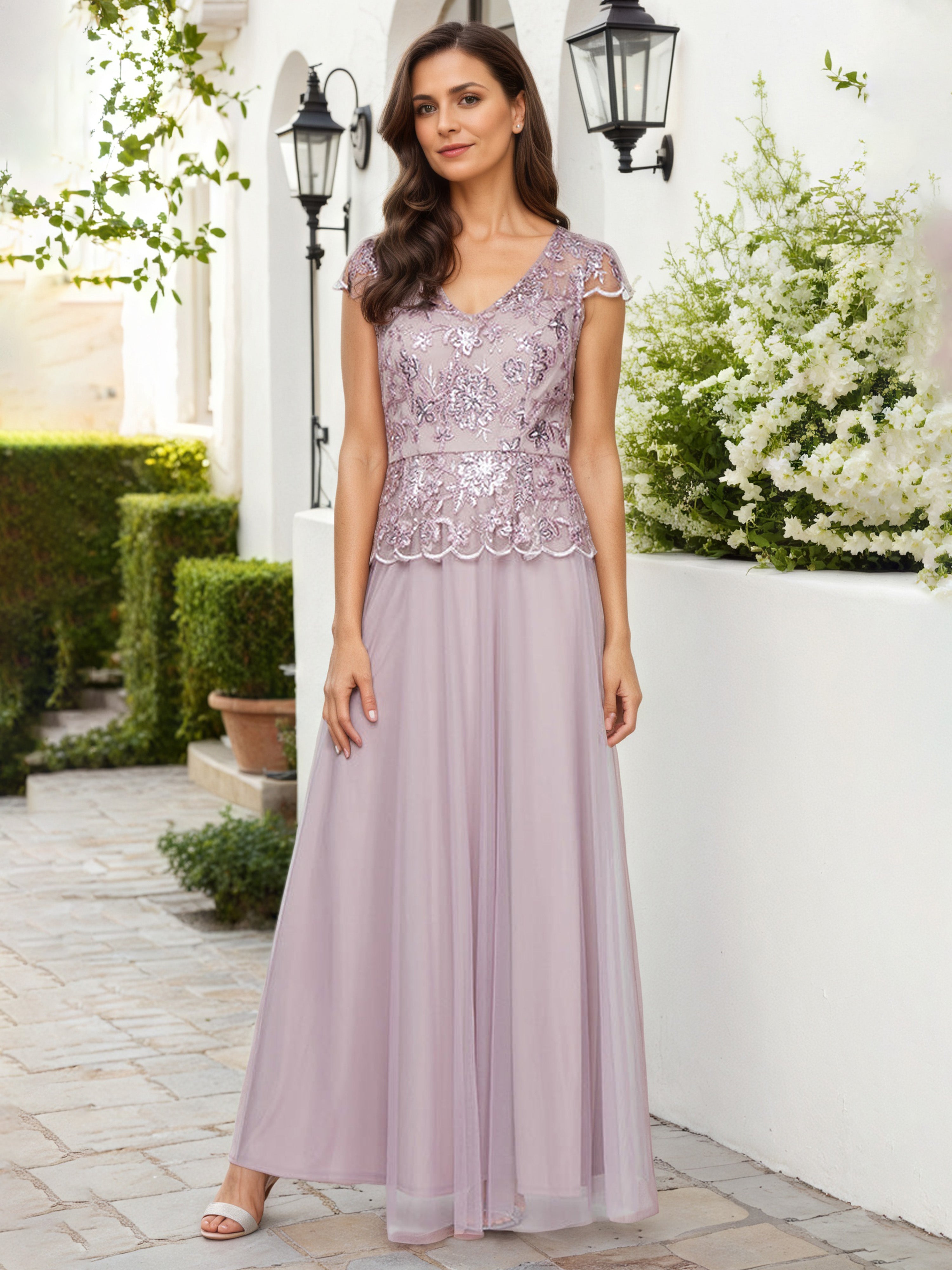 Robe Mere dela Mariee GLYCINE Col V Robe Longue Brodée Trapèze en Dentelle Manchette