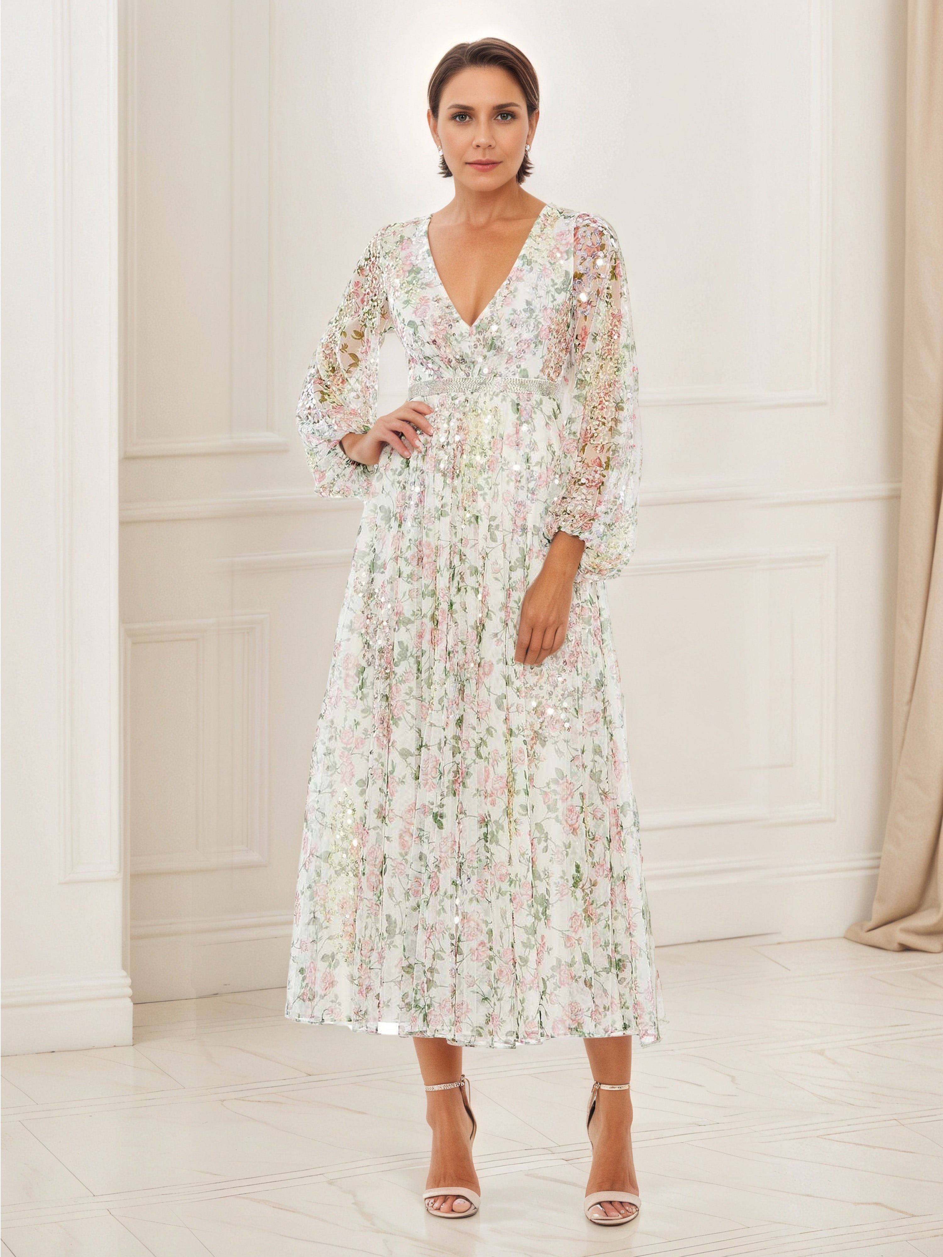 Robe de Soirée IVOIRE Col V Florale Tulle Trapèze à Manches Longues Transparentes