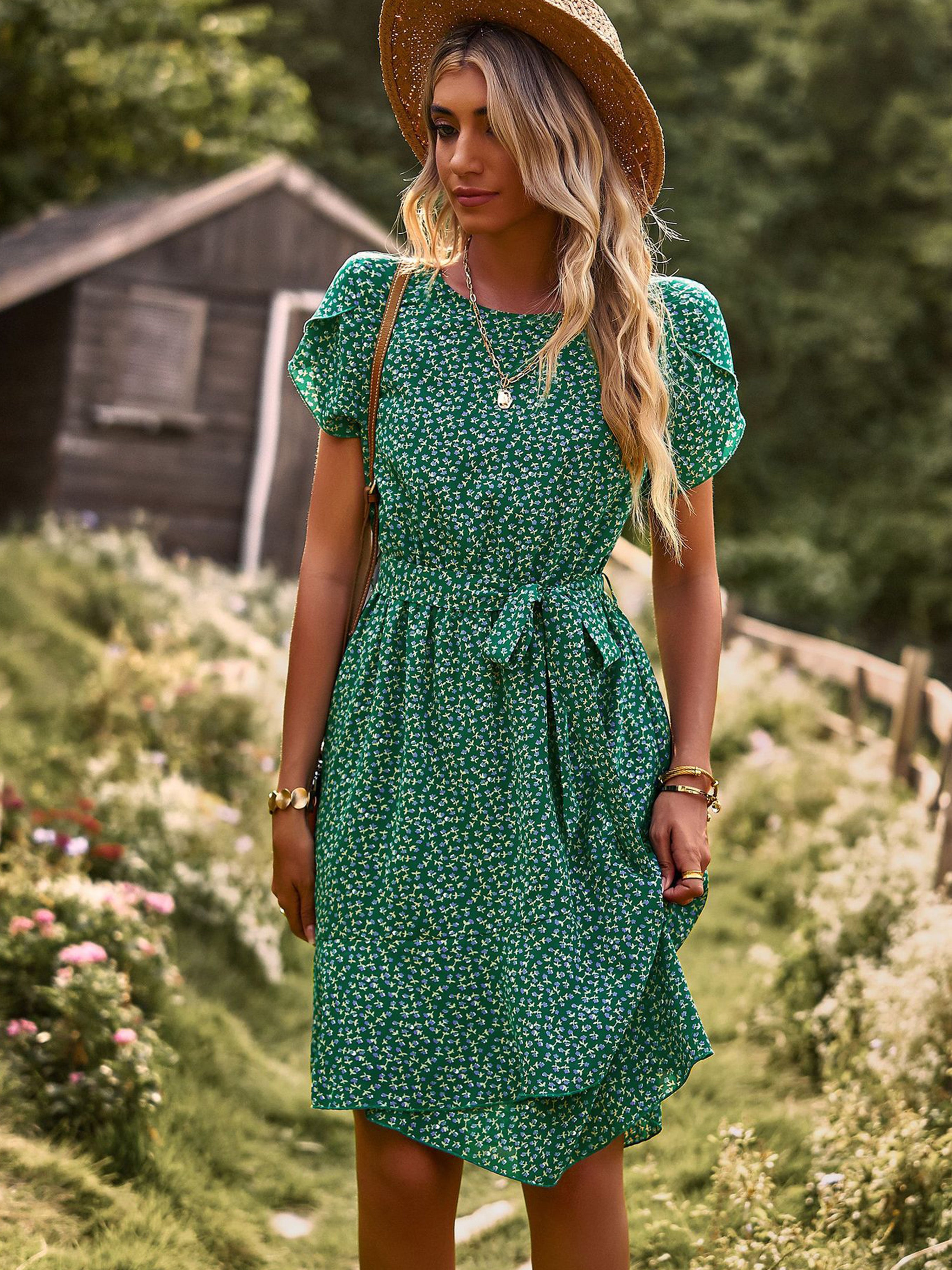 Robe Trapèze Col Rond Manches Courtes Noeud Papillon Robe Invitée de Mariage en Vert