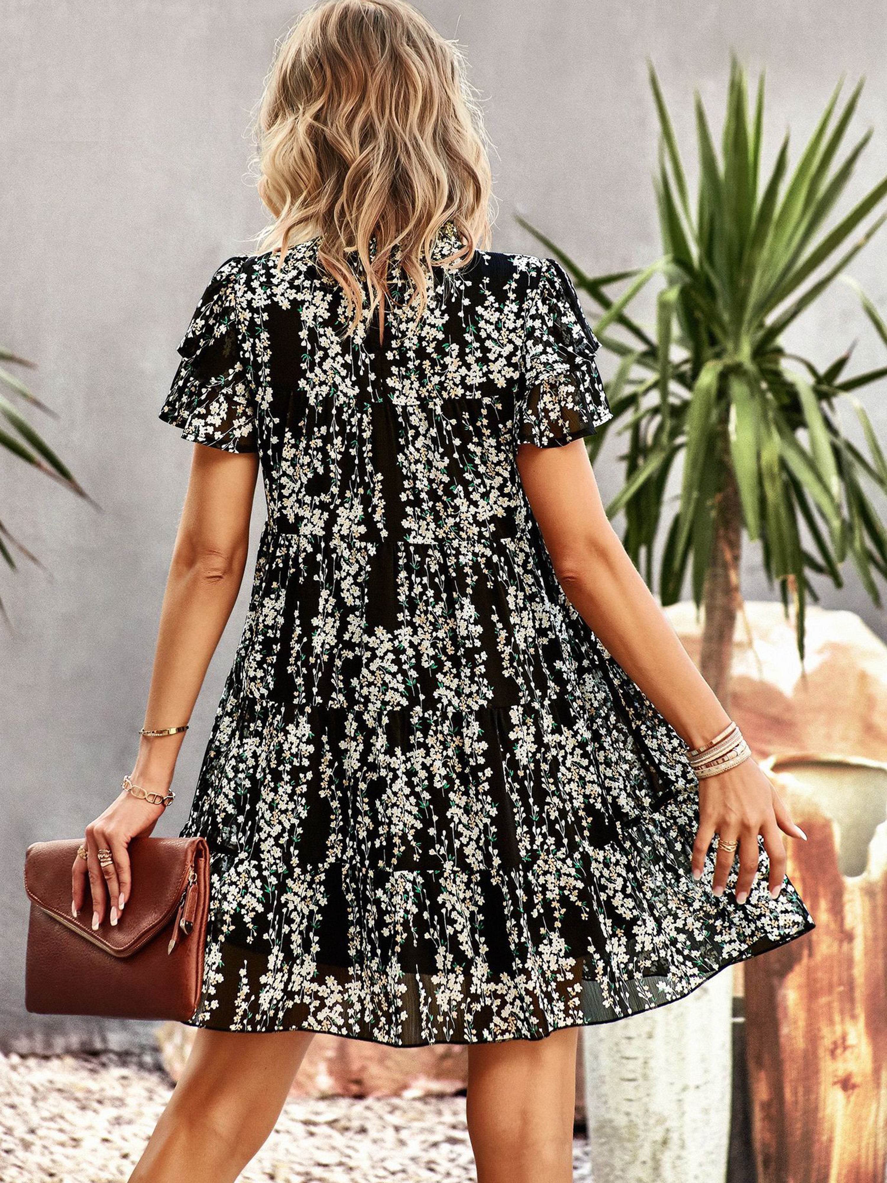 Robe Trapèze Col Roulé Mi-Haut Manches Courtes Robe Invitée de Mariage en Noir