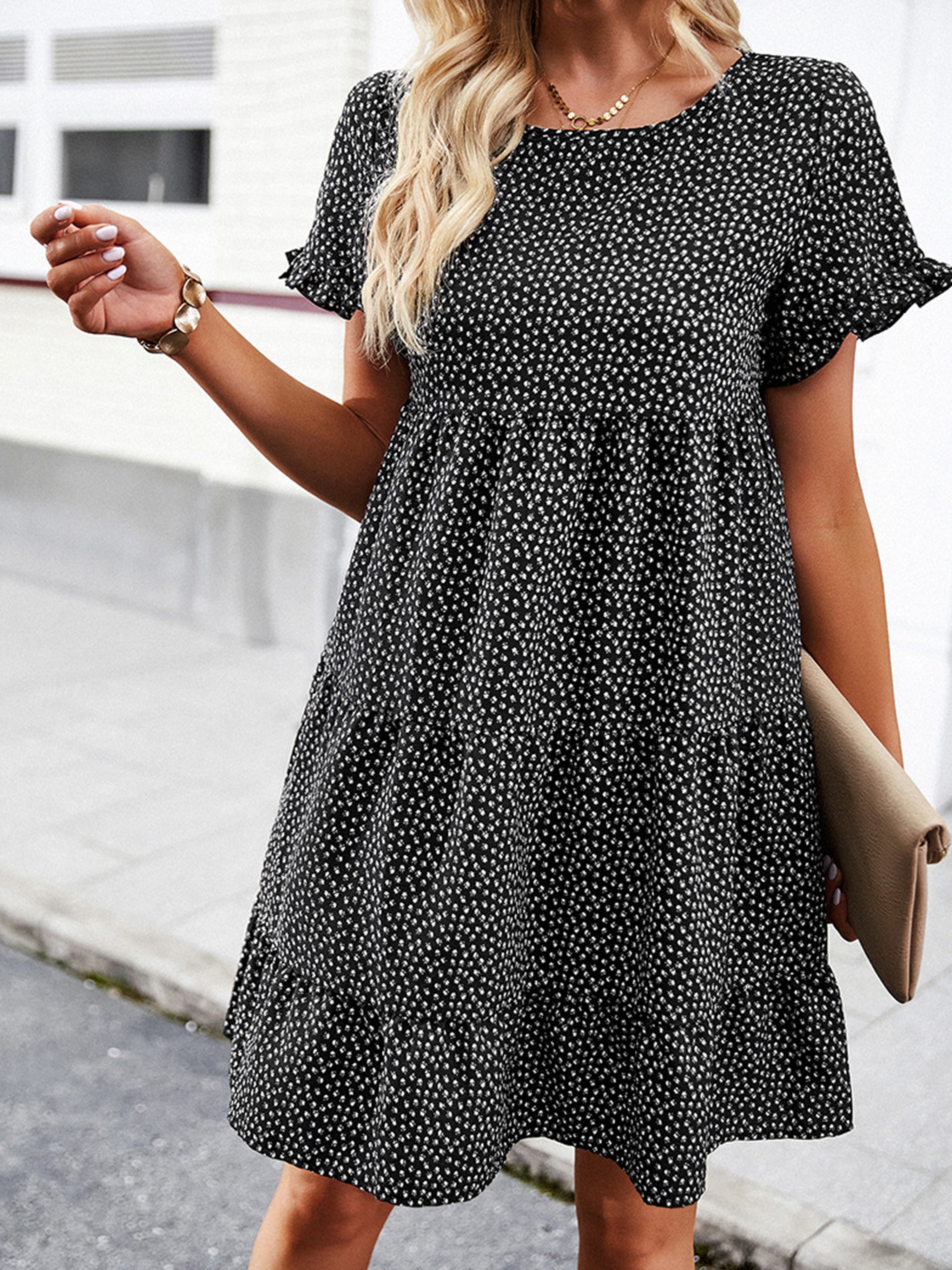 Robe Col Rond Manches Courtes à Volants Robe Invitée de Mariage en Noir