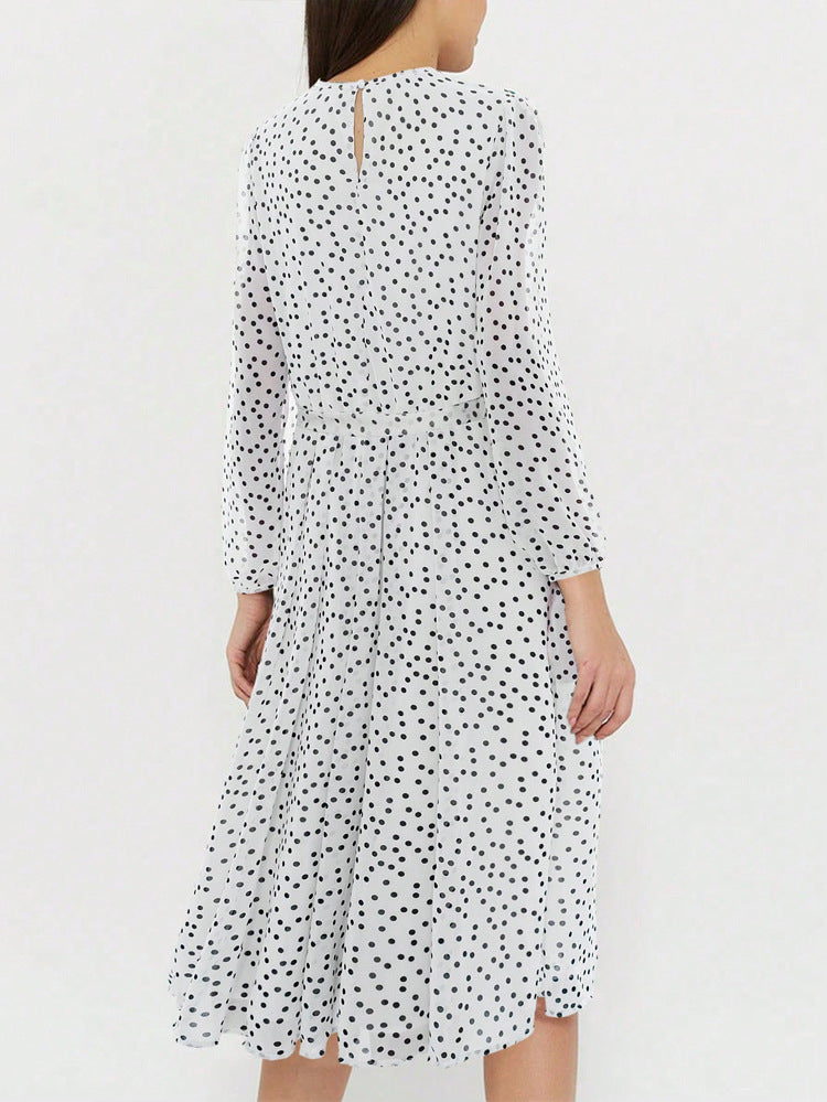 Robe Invitée Mariage Blanche Mi-Longue Col Ras du Cou et Manches Longues