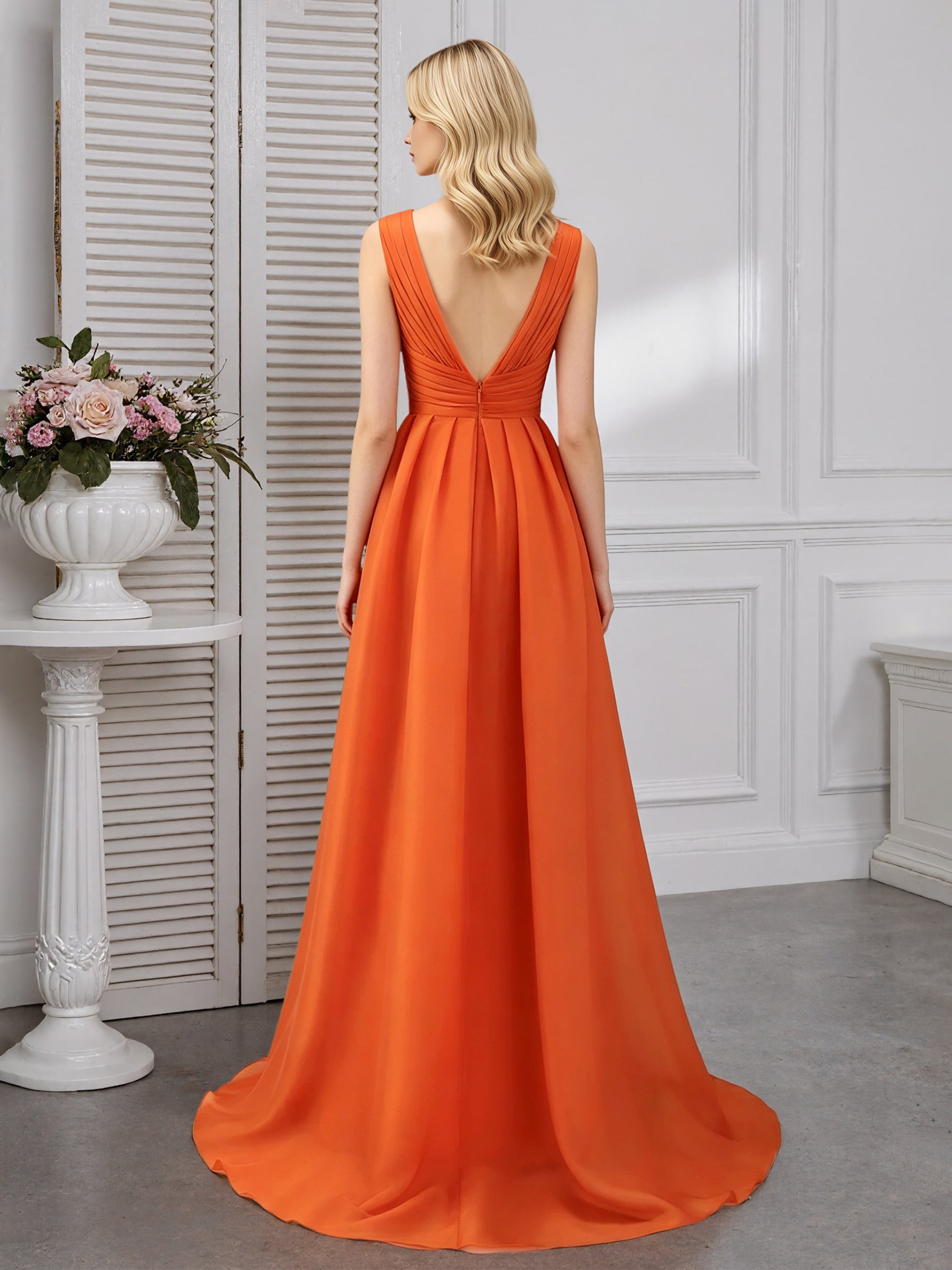 Cicinia Orange Brûlé Robe Demoiselle d'Honneur Longue A-Line Décolleté en V sans Manches avec Traîne Balayée