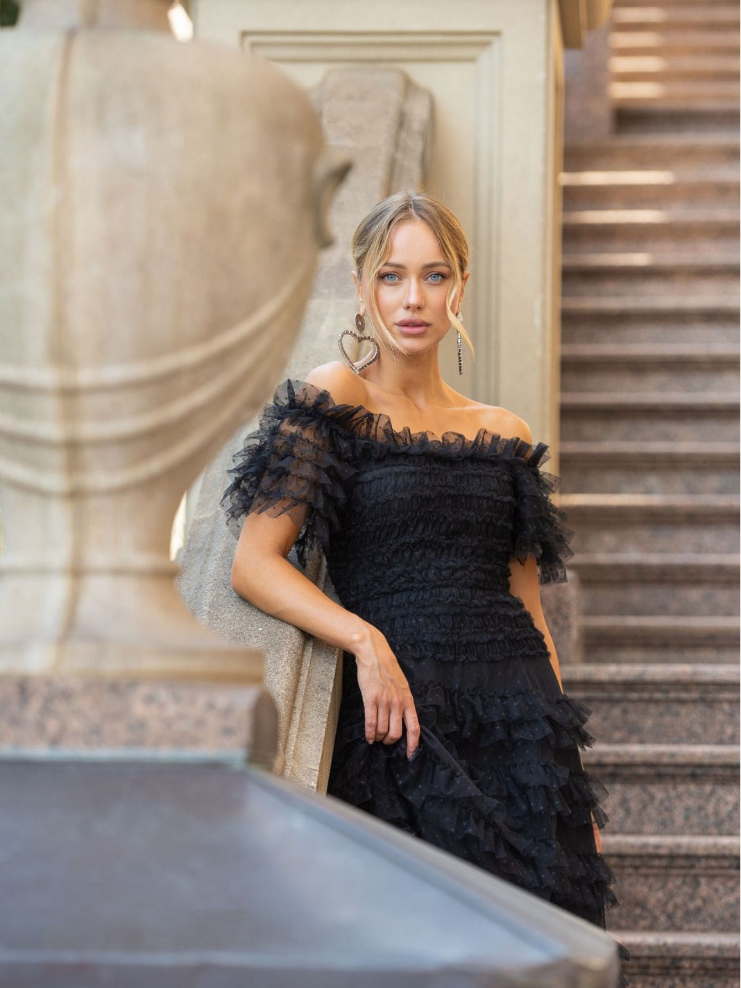 Robe Trapèze Épaule Dénudée Manches Courtes Robe de Soirée en Noir