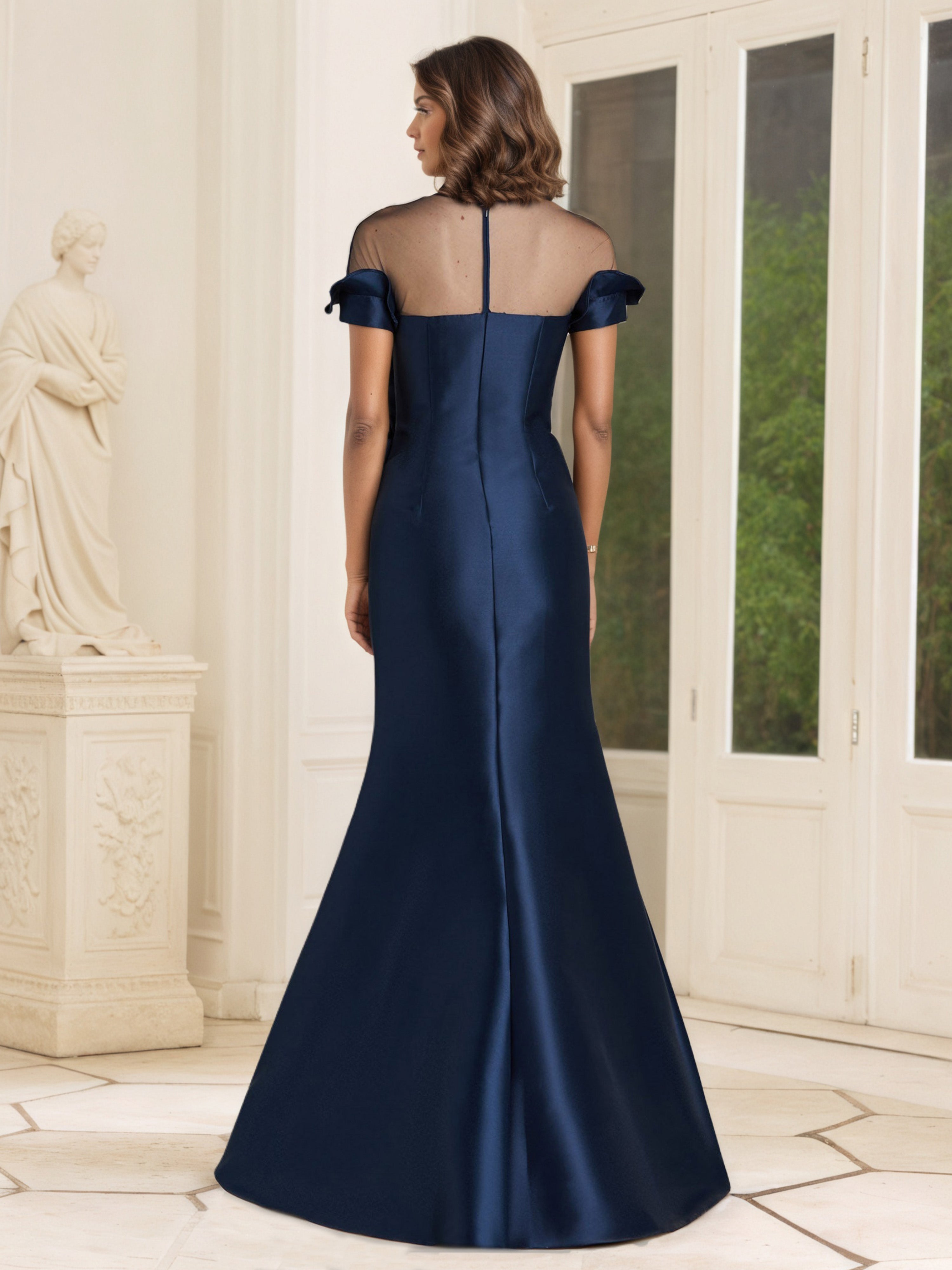 Robe Mère de la Mariée Bleu Marine Encolure Transparente et Manches Courtes