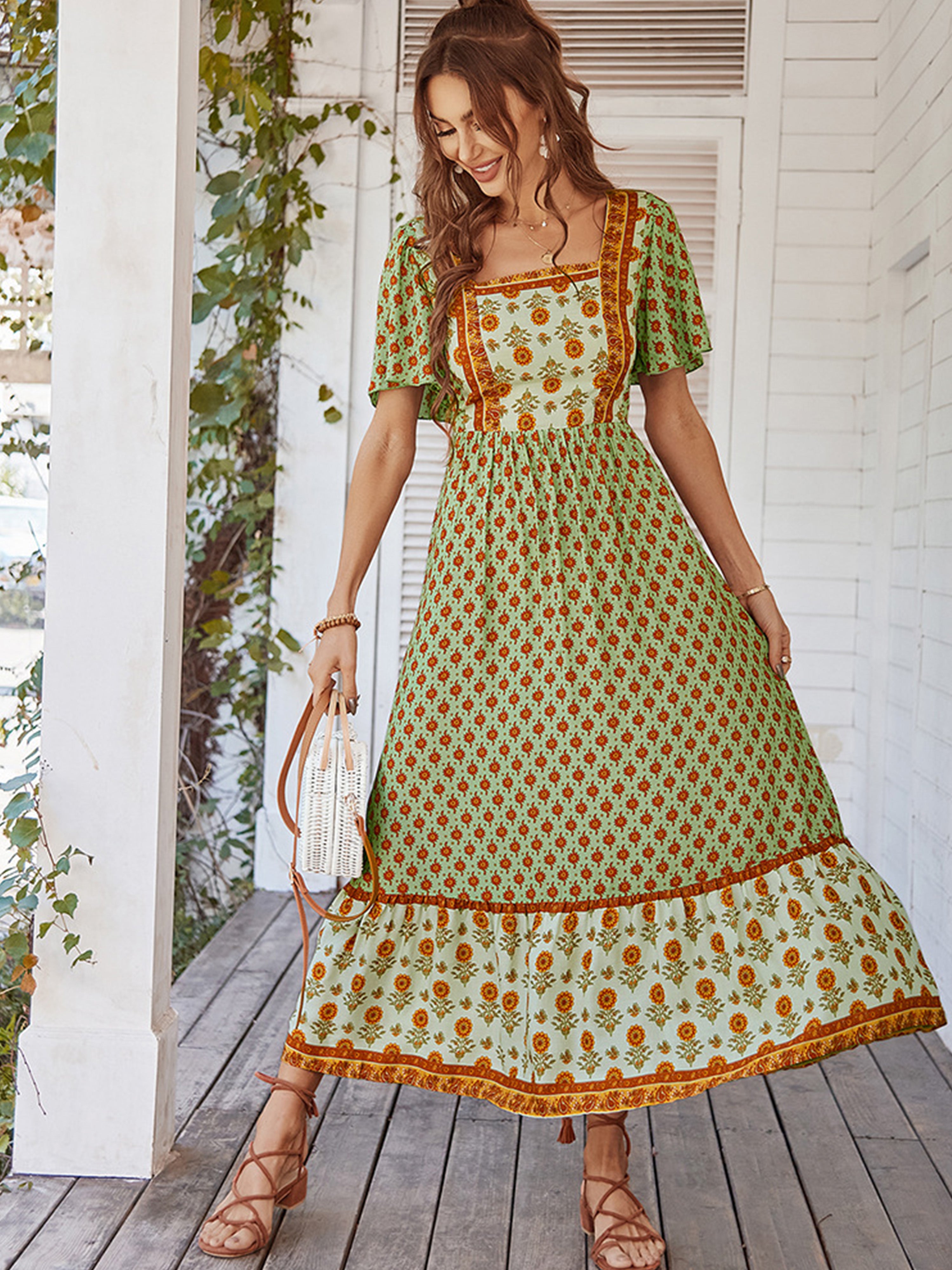 Robe Trapèze Col Carré Manches Courtes Robe Invitée de Mariage en Vert