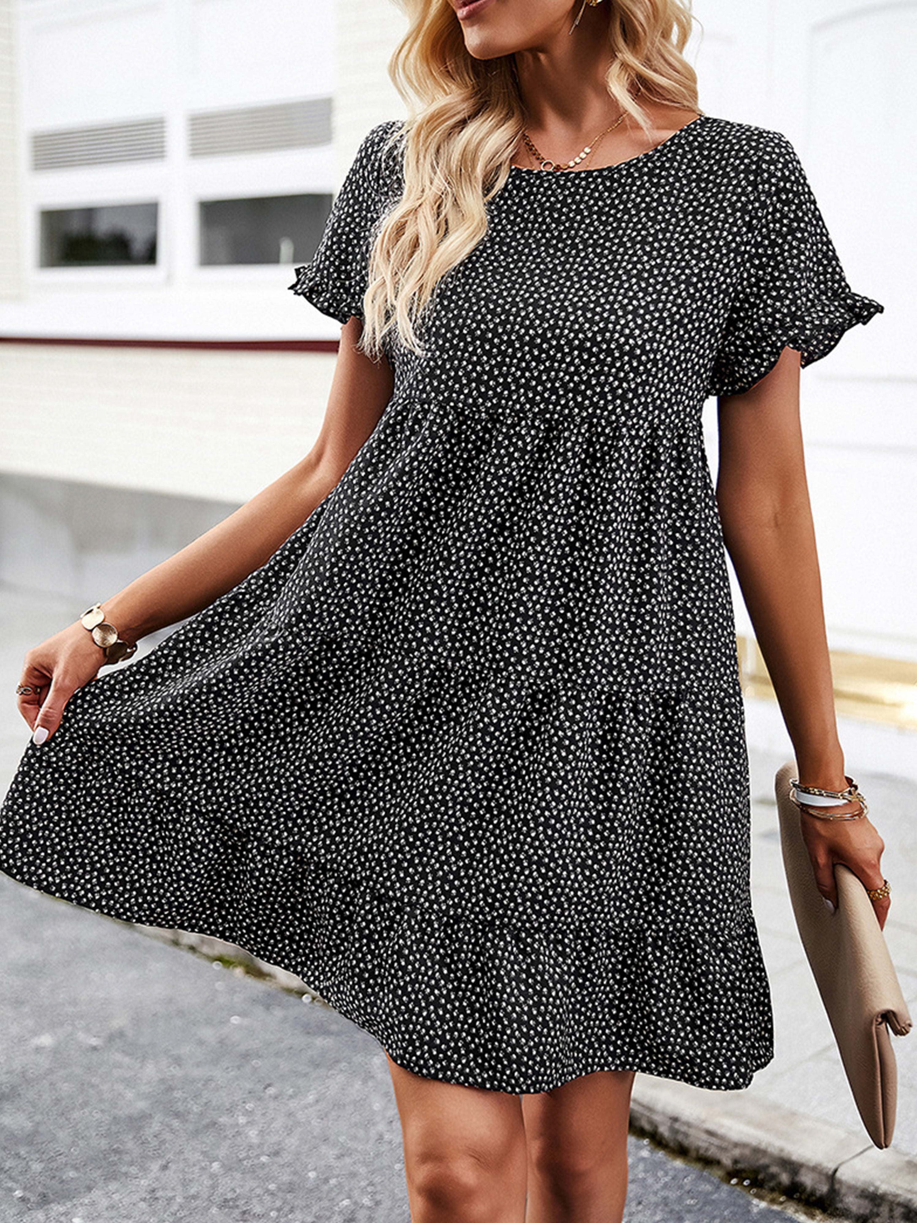 Robe Col Rond Manches Courtes à Volants Robe Invitée de Mariage en Noir