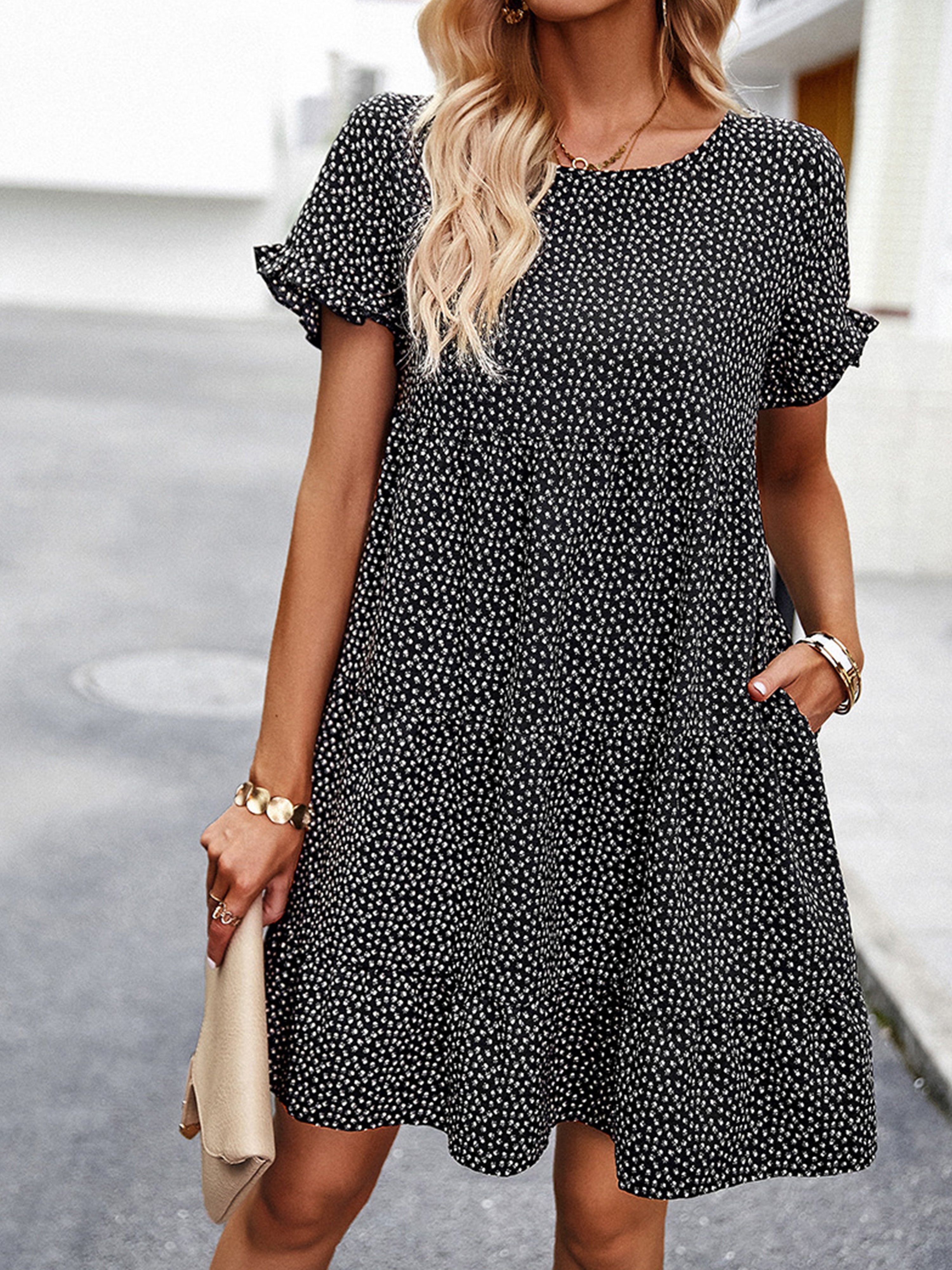 Robe Col Rond Manches Courtes à Volants Robe Invitée de Mariage en Noir