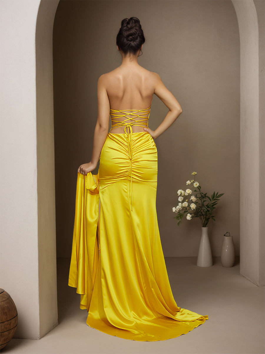 Cicinia Jaune Robe de Soirée Longue en Satin Doux Fourreau Traîne Balayée sans Bretelles Charmante