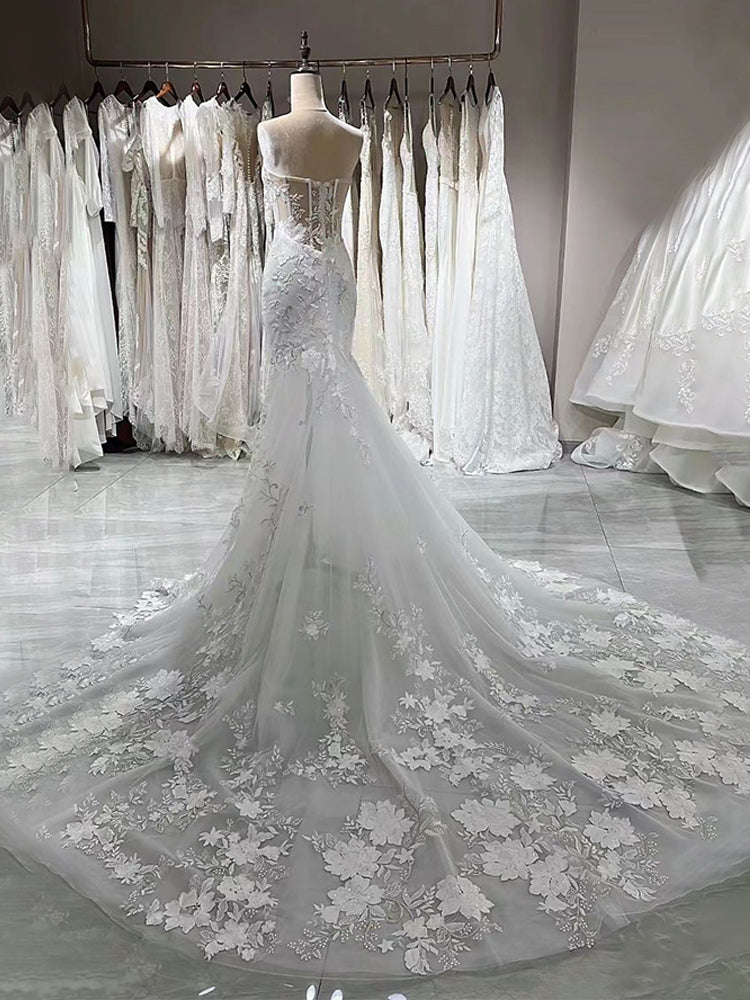 Sirène Col Cœur Robe de mariée en Dentelle et Tulle sans Manche avec Balayage
