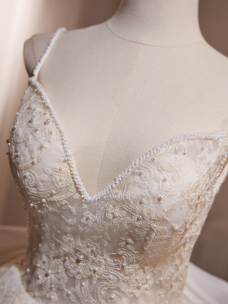 Robe de Mariée Ivoire Bretelles Spaghetti en Dentelle avec Perles et Nœud Papillon