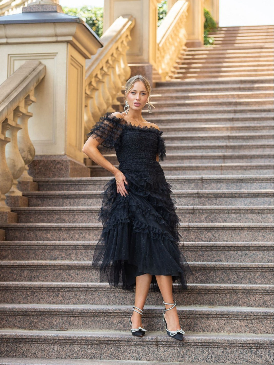 Robe Trapèze Épaule Dénudée Manches Courtes Robe de Soirée en Noir