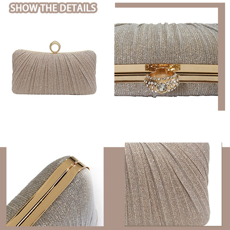 Délicate pochette incrustée de diaments