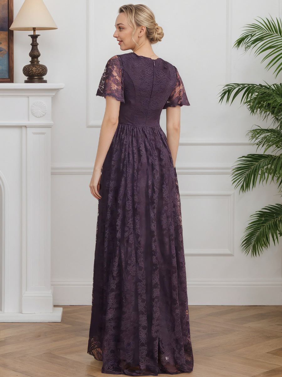 Cicinia Prune Robe pour Mère de la Mariée Longue en Dentelle A-Line Longueur Sol Décolleté en V