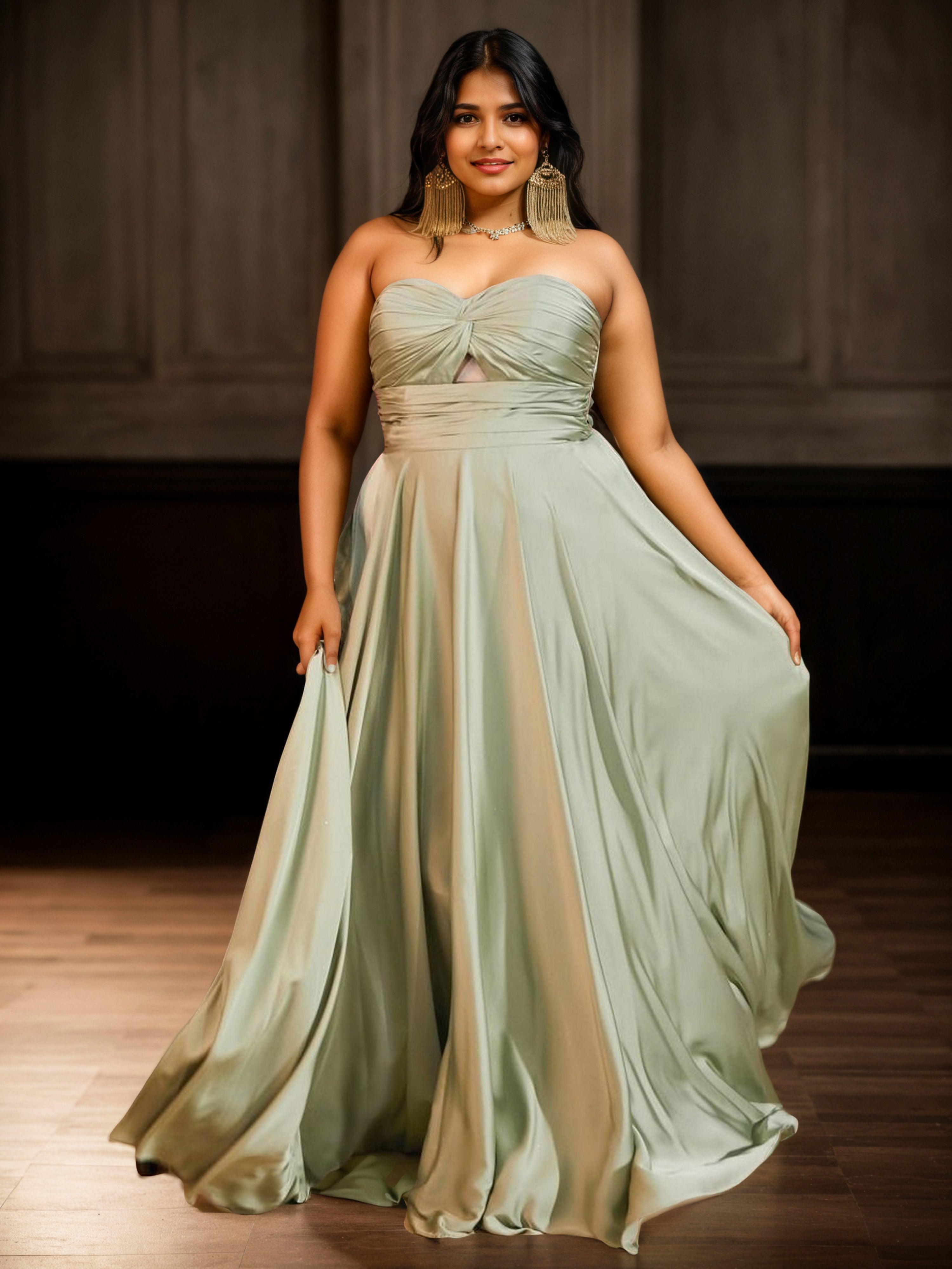 Robe de Bal SAUGE_POUDREE Longue Sans Bretelles Grande Taille avec Plissés et Sans Manches