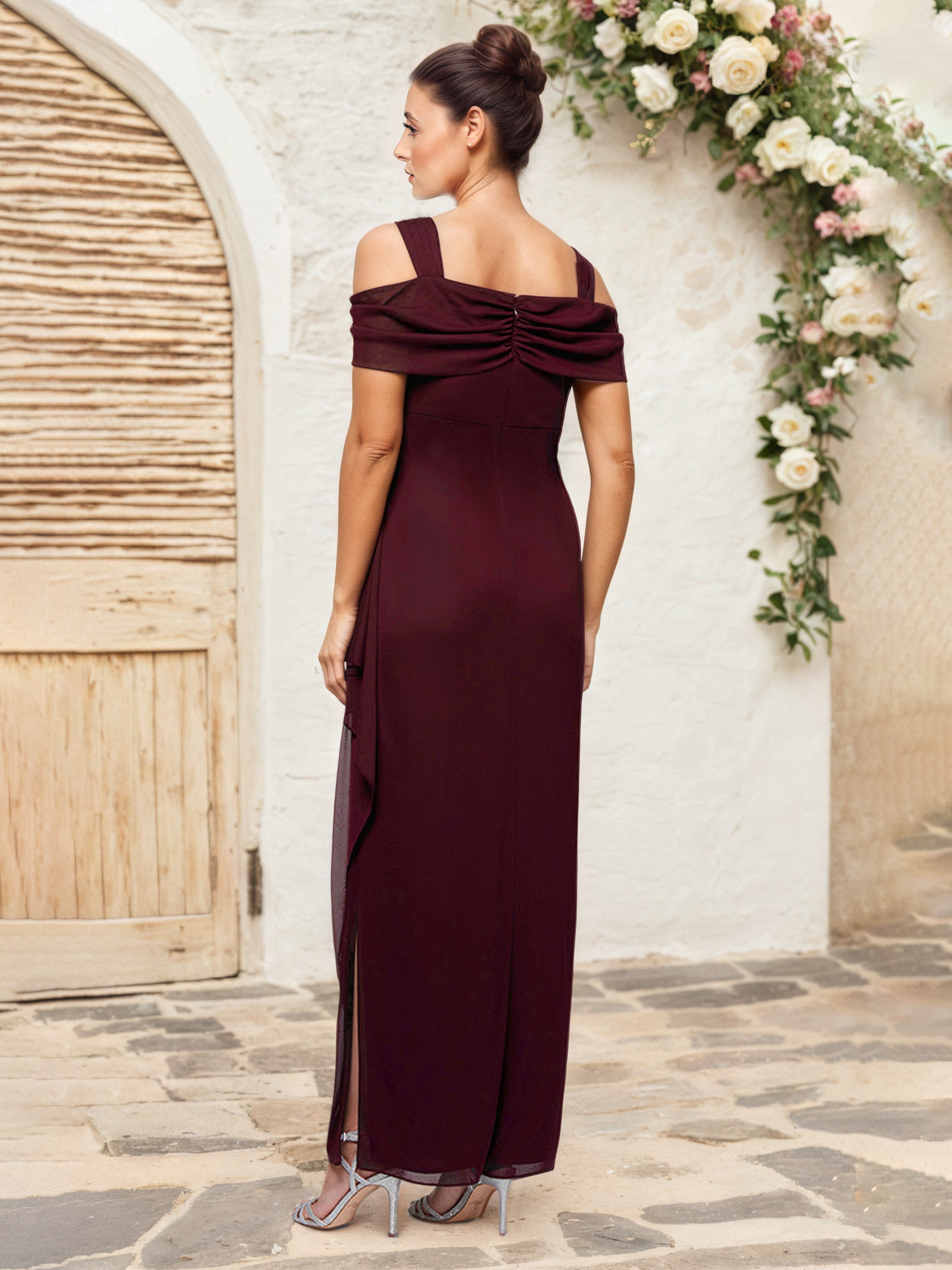 Robe Cérémonie Mariage Mère Du Marié CABERNET Fourreau/Colonne Col Carré Sans Manches Robe Plissée