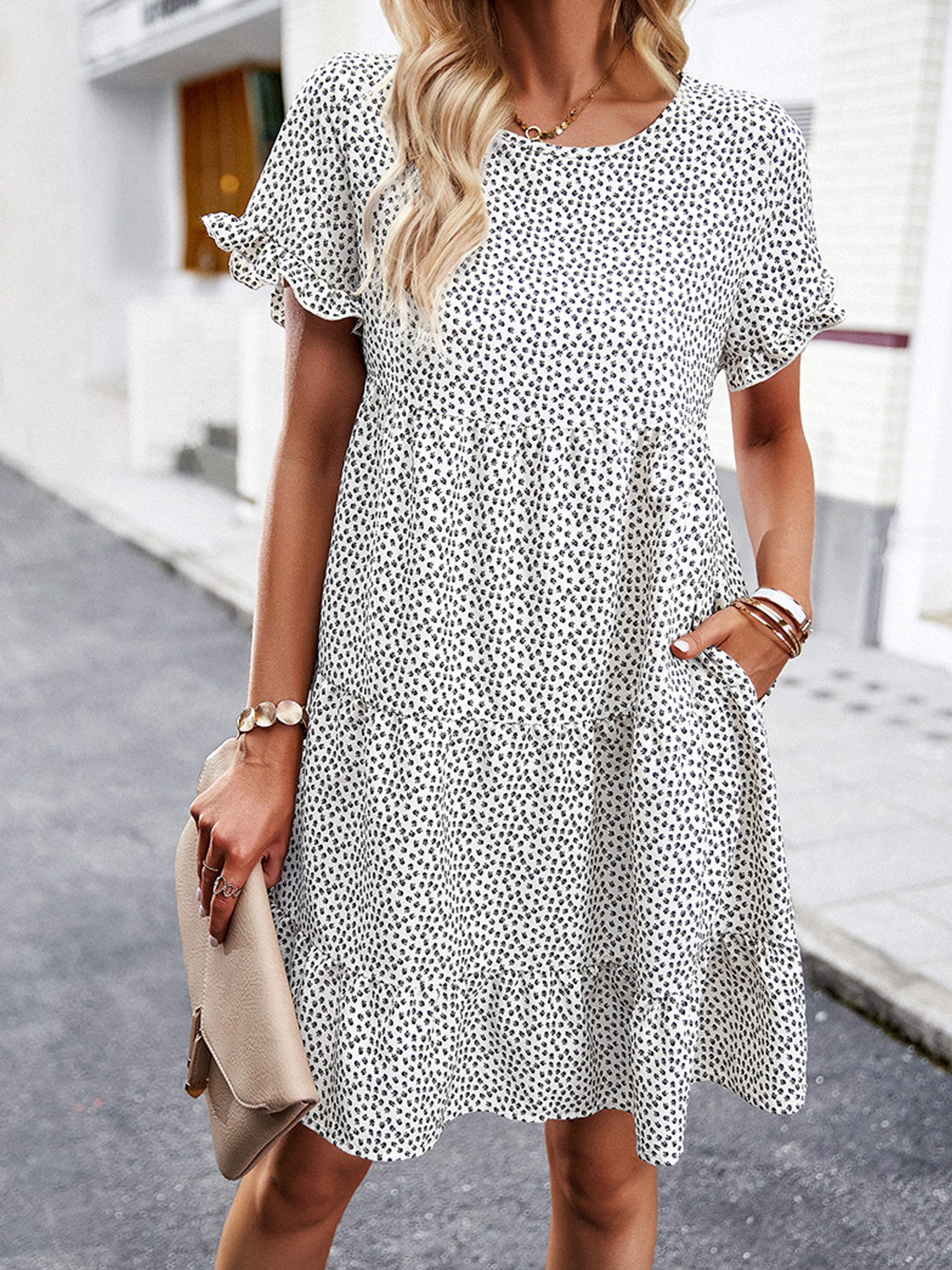 Robe Col Rond Manches Courtes à Volants Robe Invitée de Mariage en Blanc