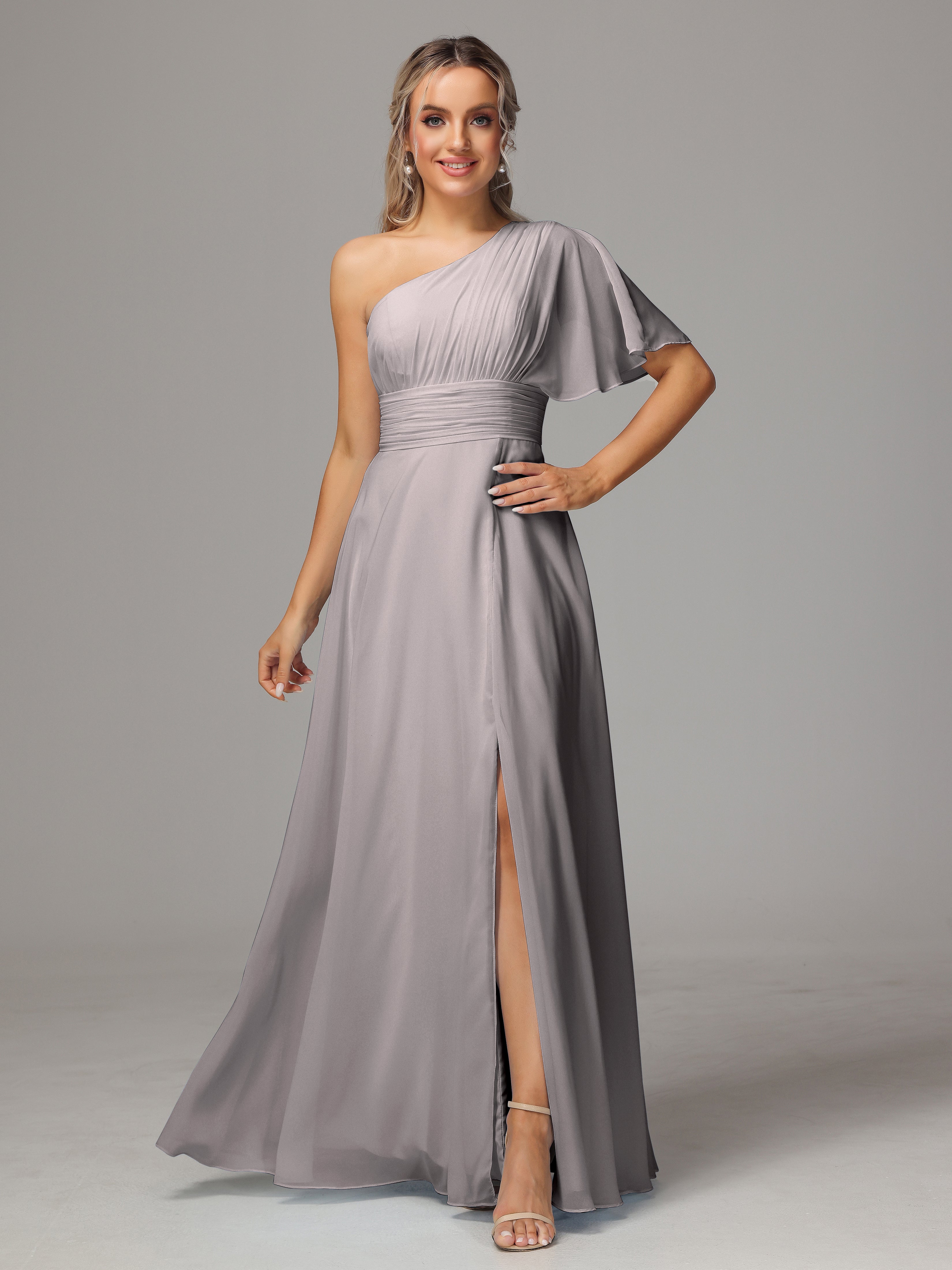 Robes De Demoiselle D'Honneur En Argent Fendue Seule Épaule Mousseline Robe Demoiselle D'Honneur