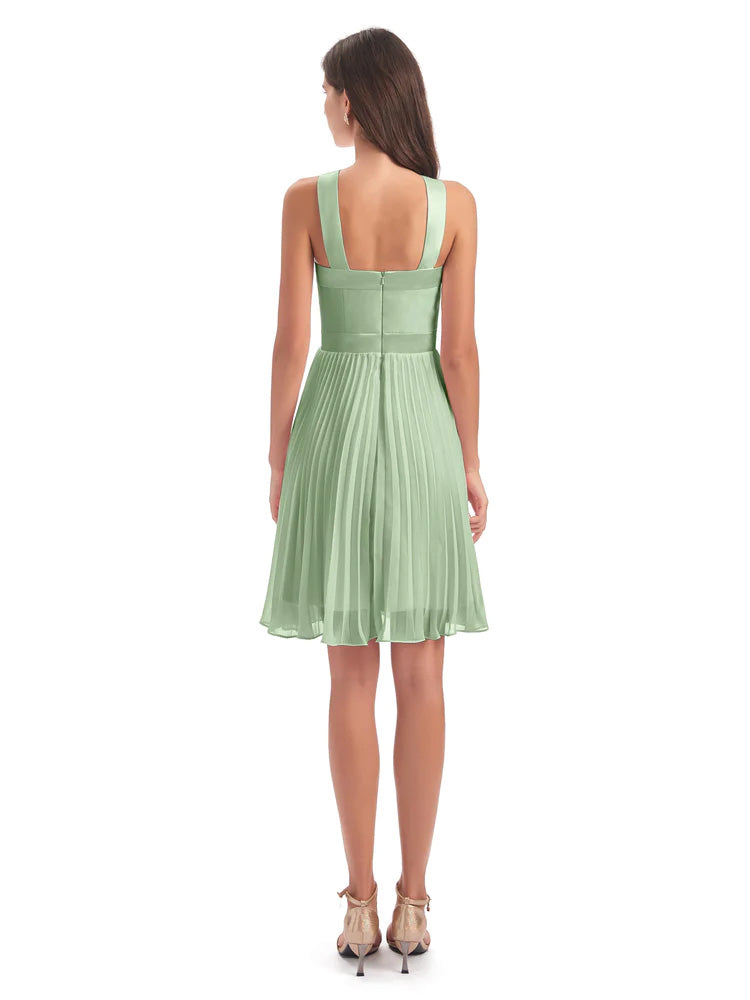 Robe Demoiselle D Honneur Sauge Poudrée Longueur Genou Plis Bretelles Robes Demoiselle D'Honneur