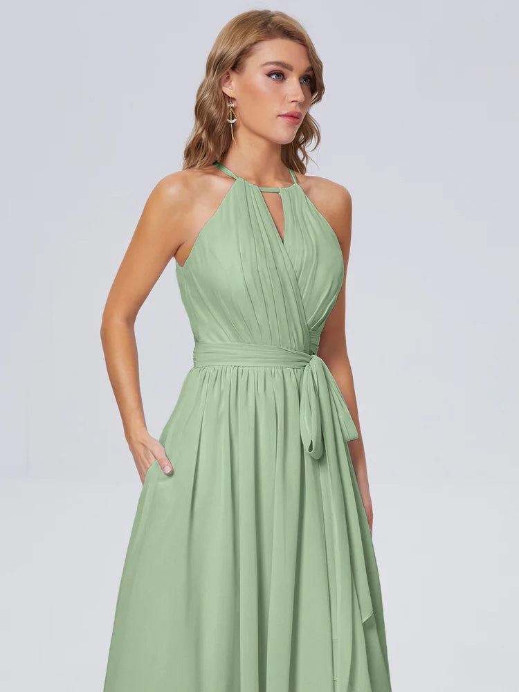 Robe De Demoiselle D'Honneur En Mousseline De Sauge Poussiéreuse Brillante Licou Mousseline