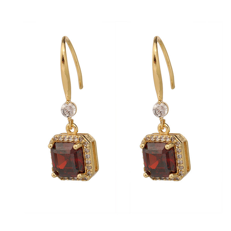 Boucles d'oreilles carrées rouges