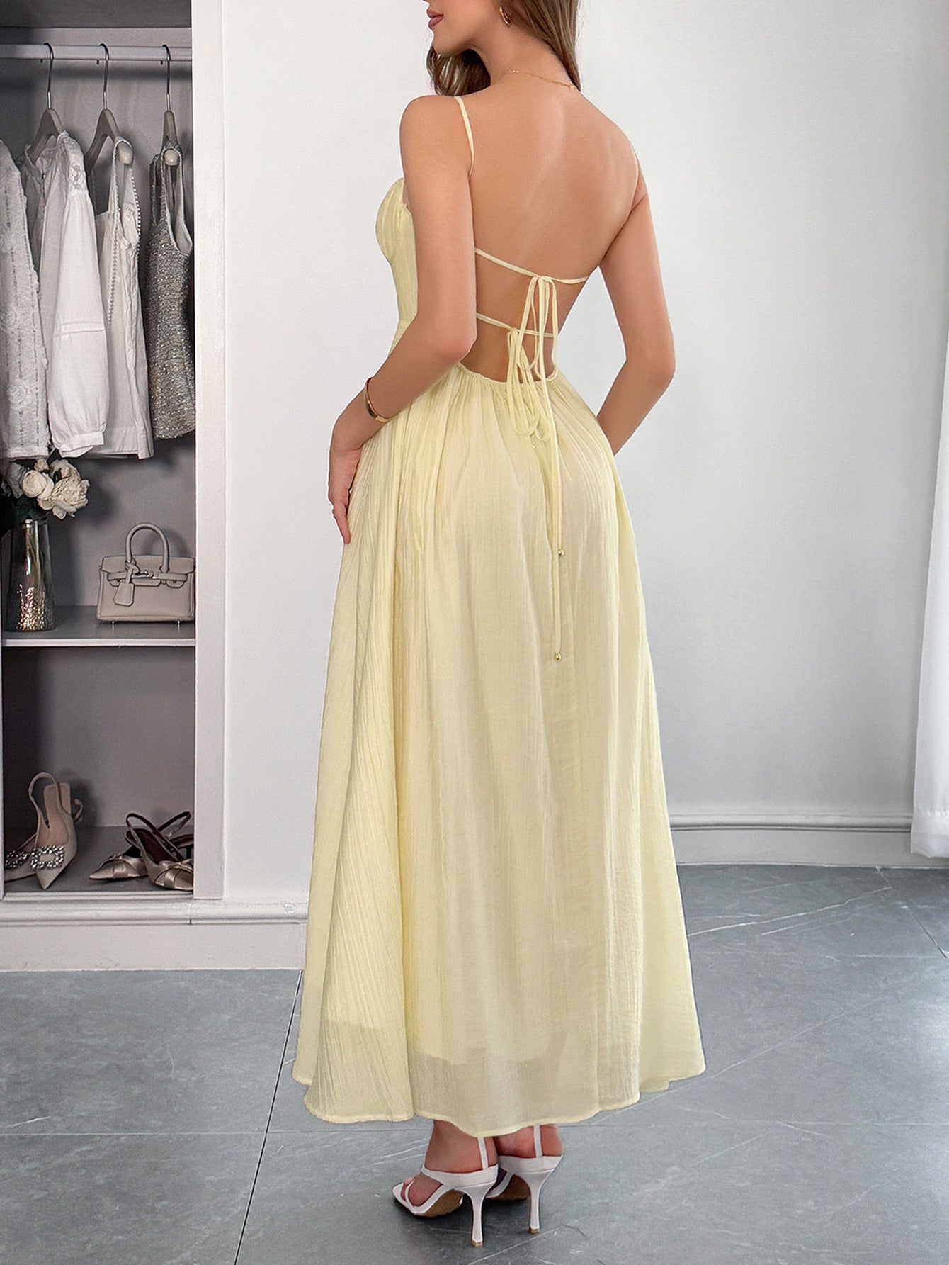 Robe Invitée Mariage JONQUILLE à Bretelles Fines Sans Manches