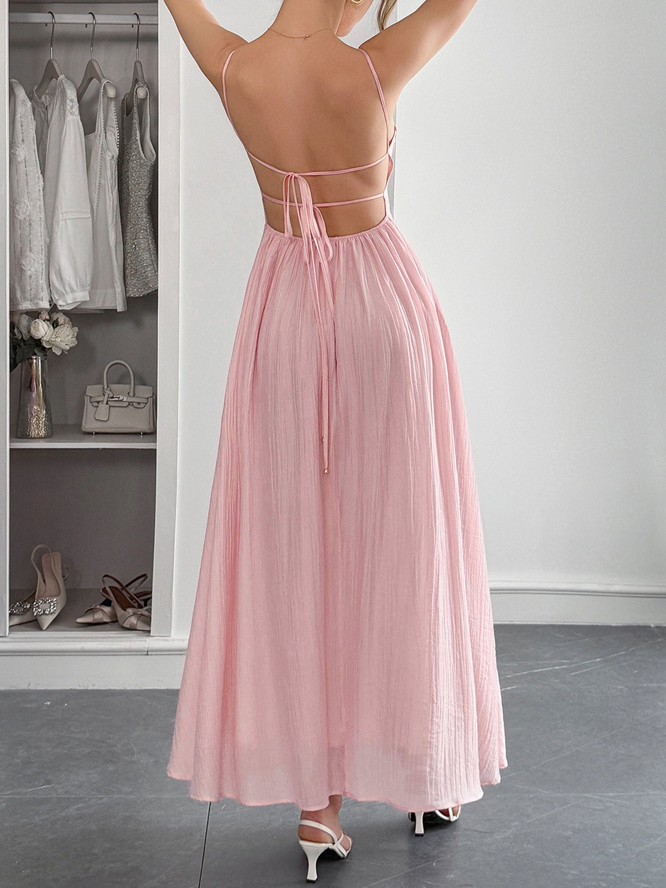 Robe Invitée Mariage Rose à Bretelles Fines Sans Manches