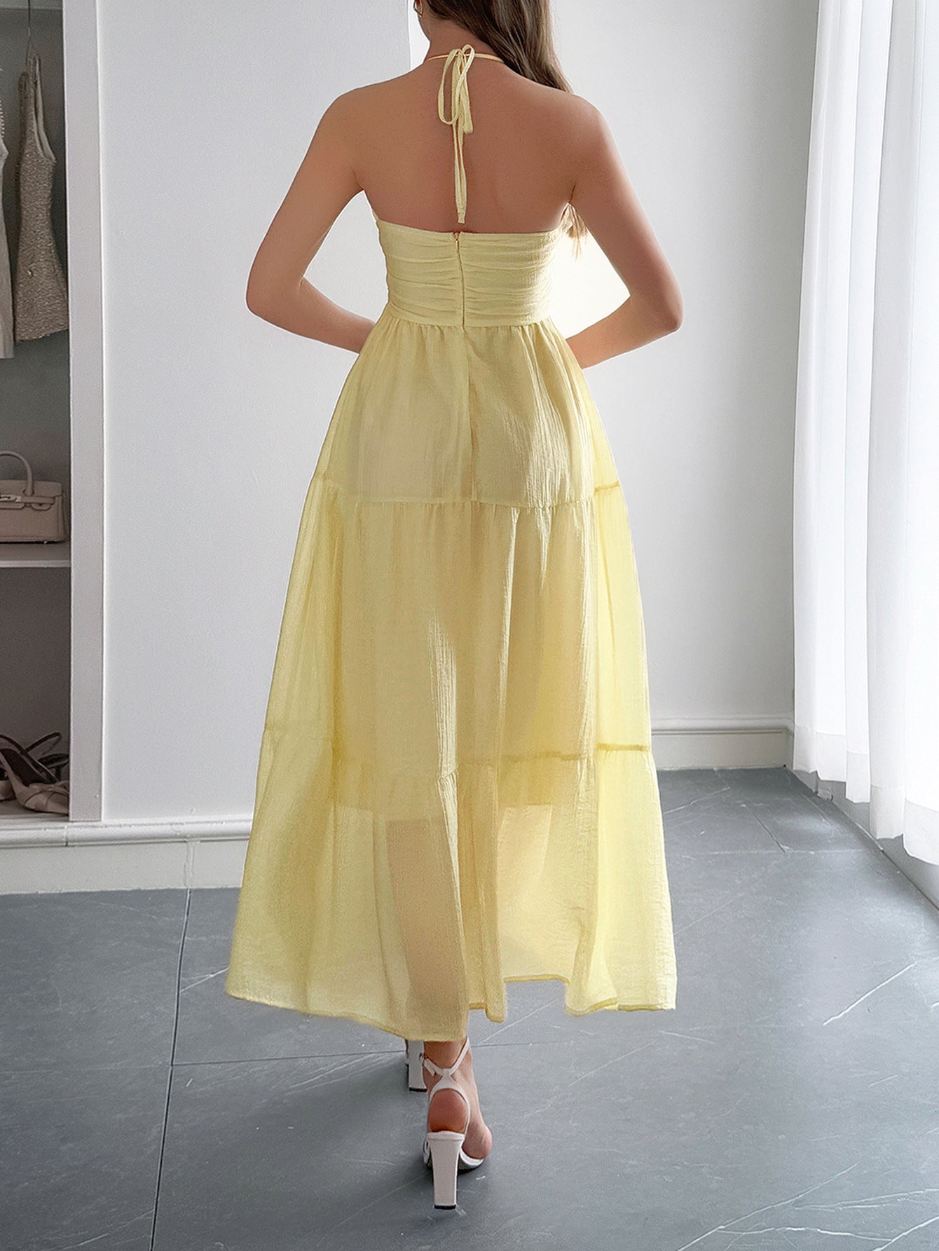 Robe Invitée Mariage JONQUILLE Halter Sans Manches Longueur Cheville