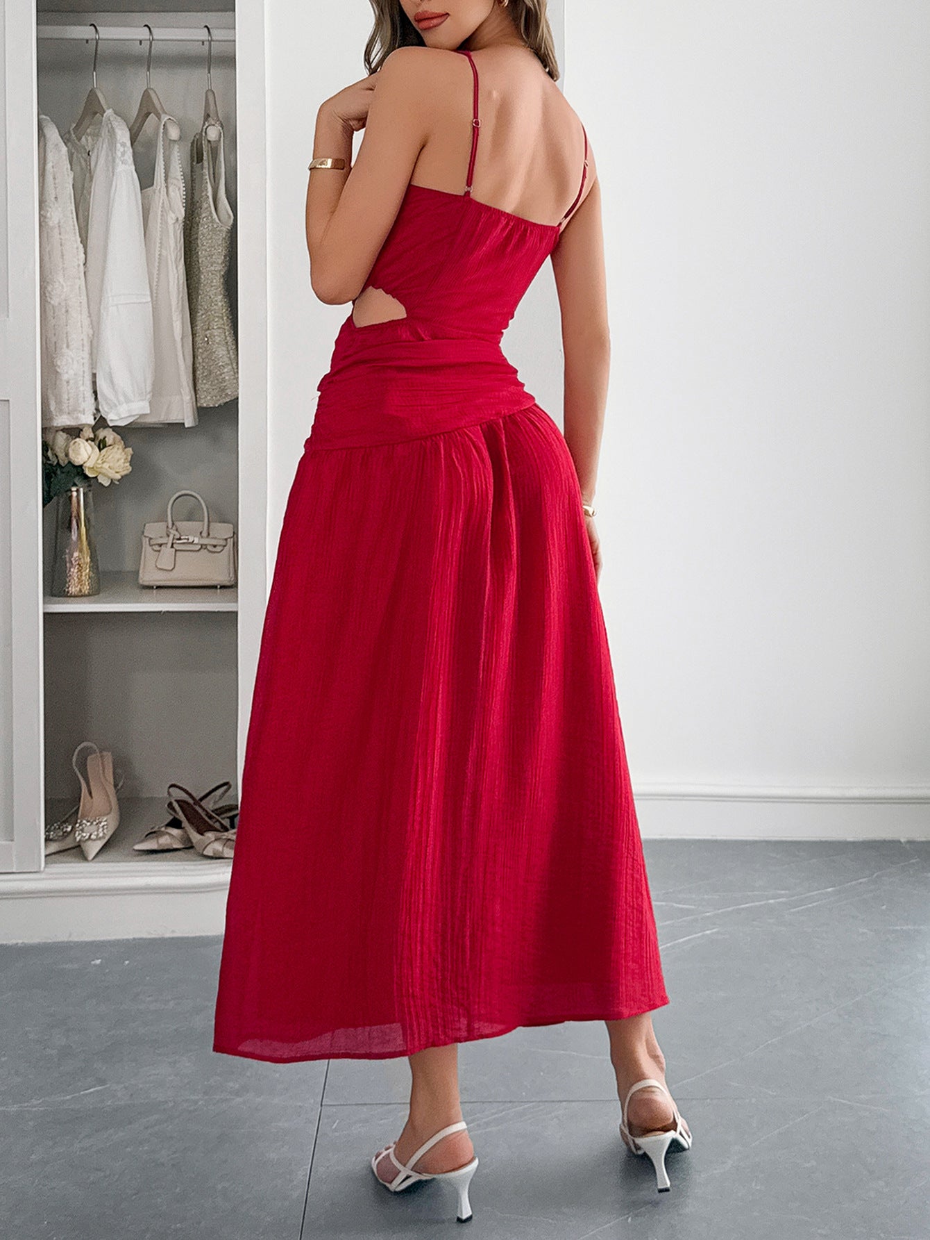 Robe Invitée Mariage Rouge Encolure V Coupe A