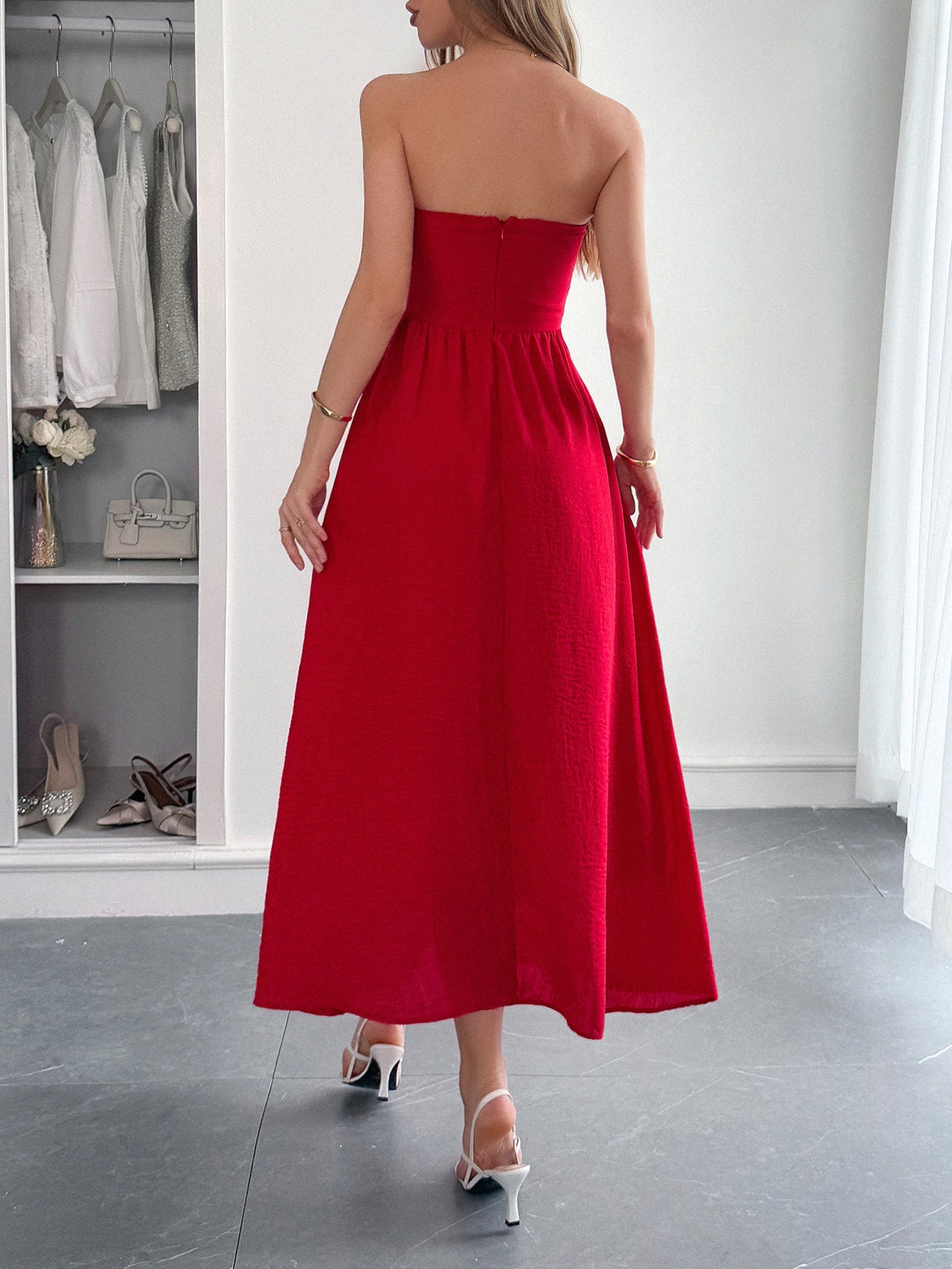 Robe Invitée Mariage Rouge Uni Élégante Coupe A Longue