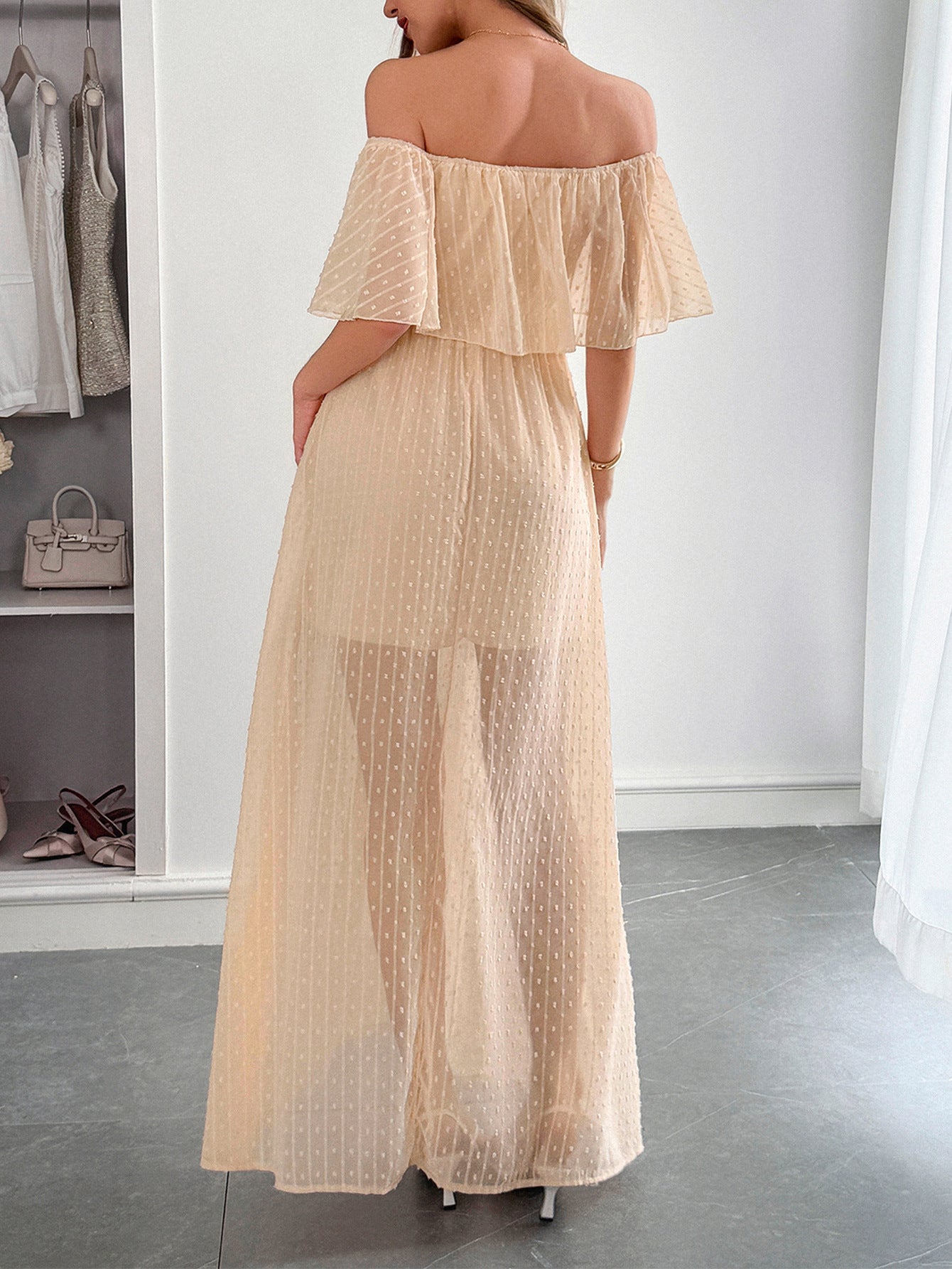 Robe Invitée Mariage PECHE en Tulle Épaules Dénudées Longue