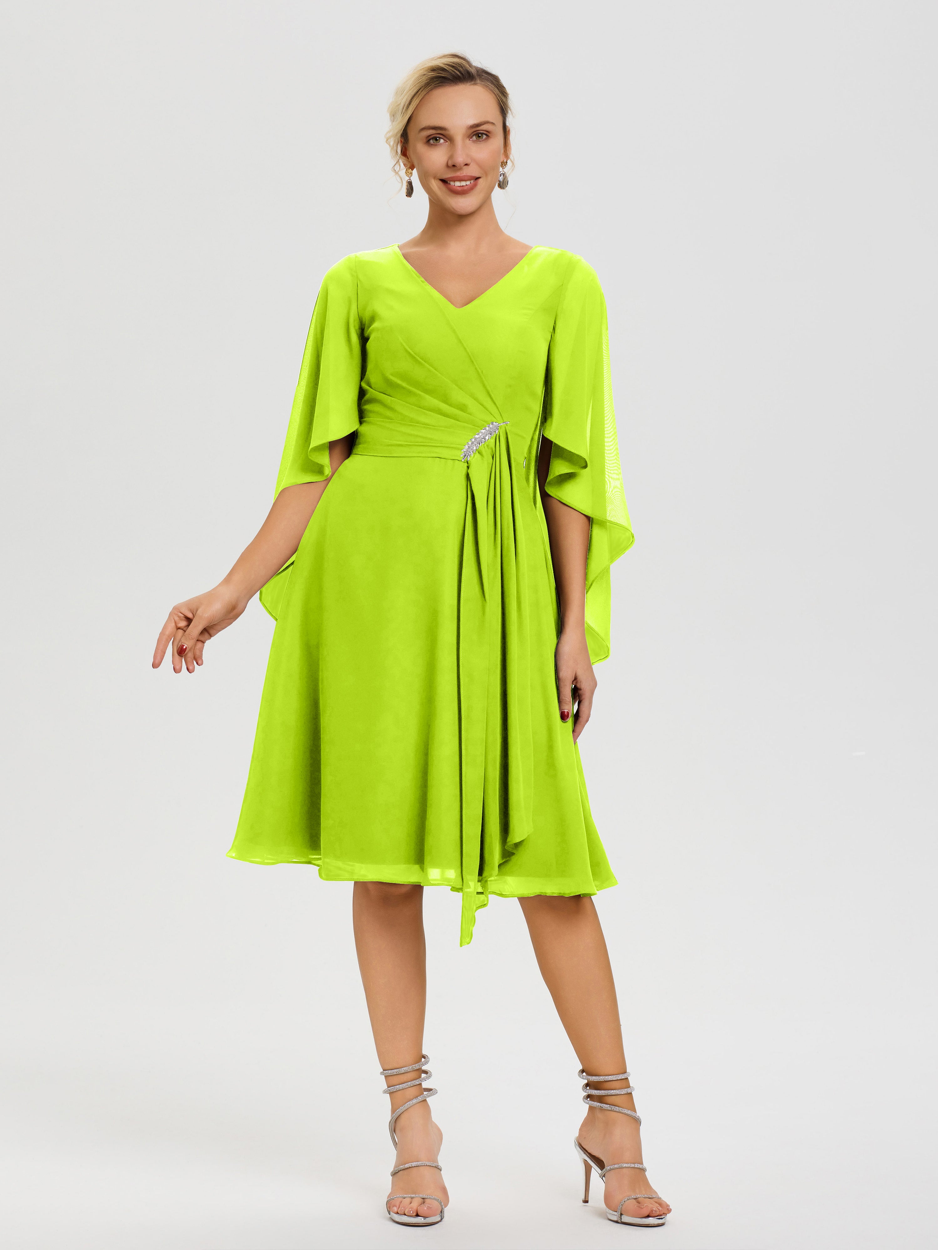 Tenue Mère De La Mariée Très Chic Vert Citron Manches Asymétrique Col V Mousseline Robe Mère Marié