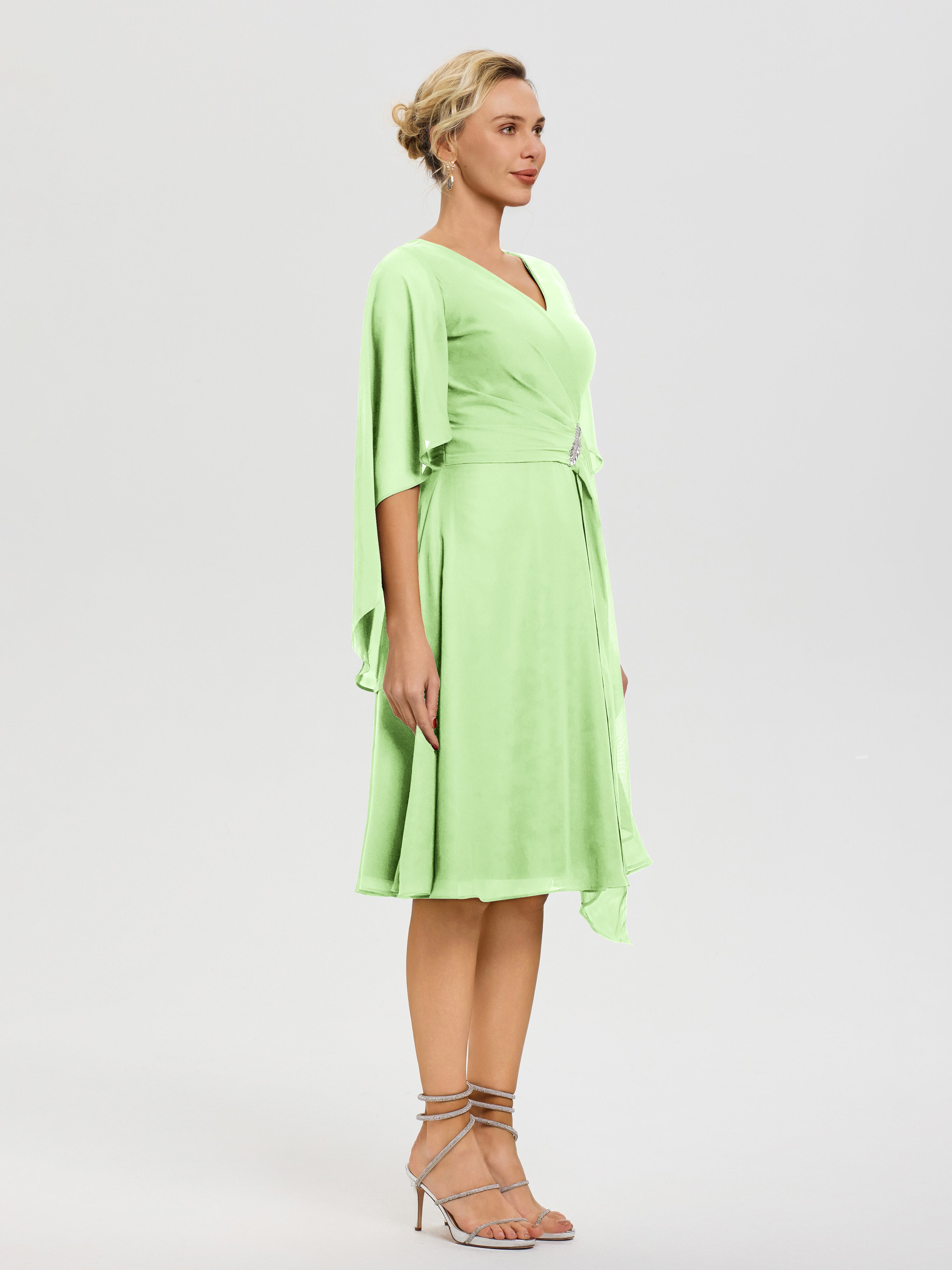 Robe De Cérémonie Mère Du Marié Sauge Manches Asymétrique Col V Mousseline Robe Mère Marié