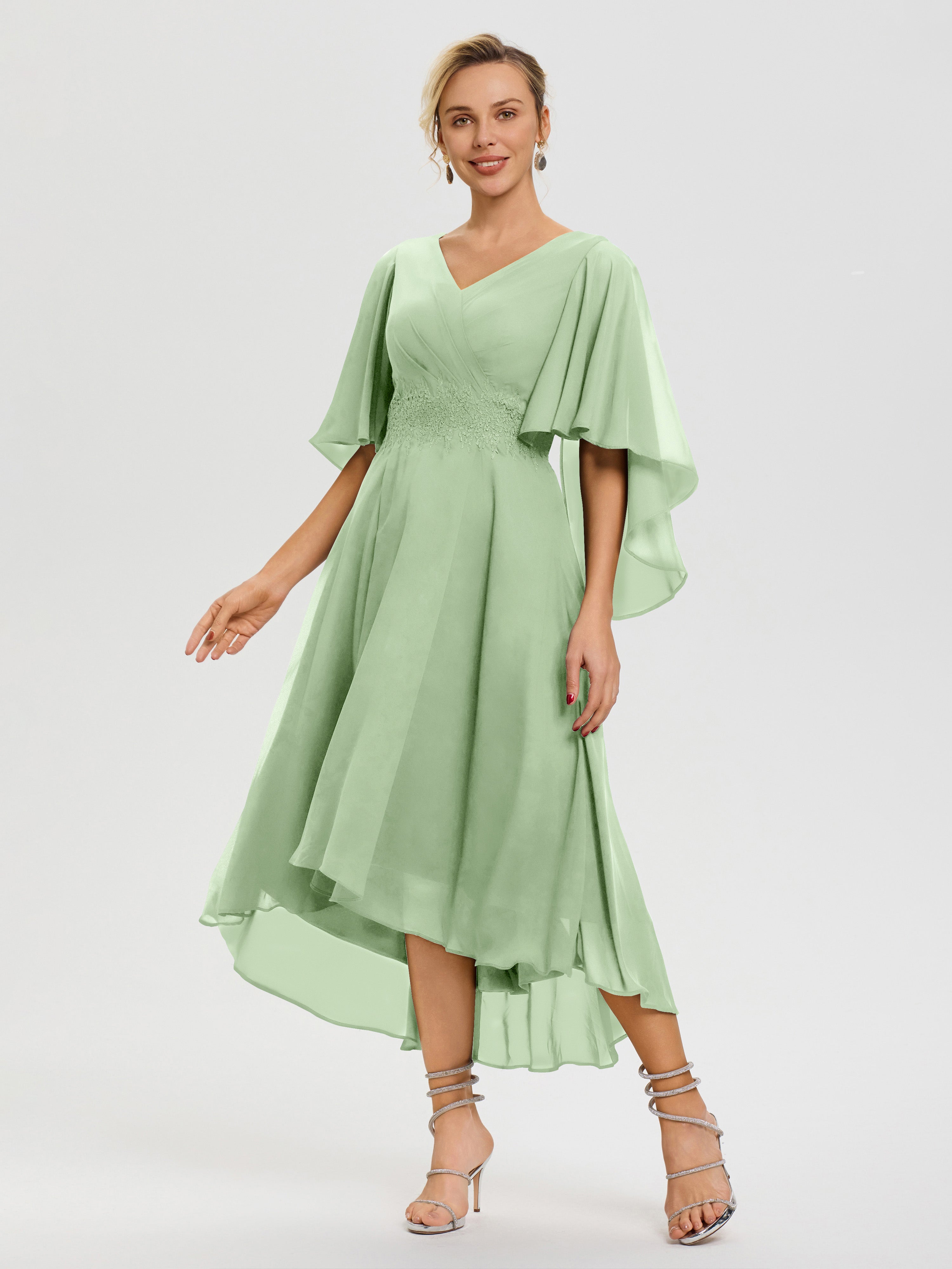 Robe Mère De La Mariee Sauge Poudrée Col V Mousseline & Dentelle Manches Asymétrique Robe Pour Mère De Mariée
