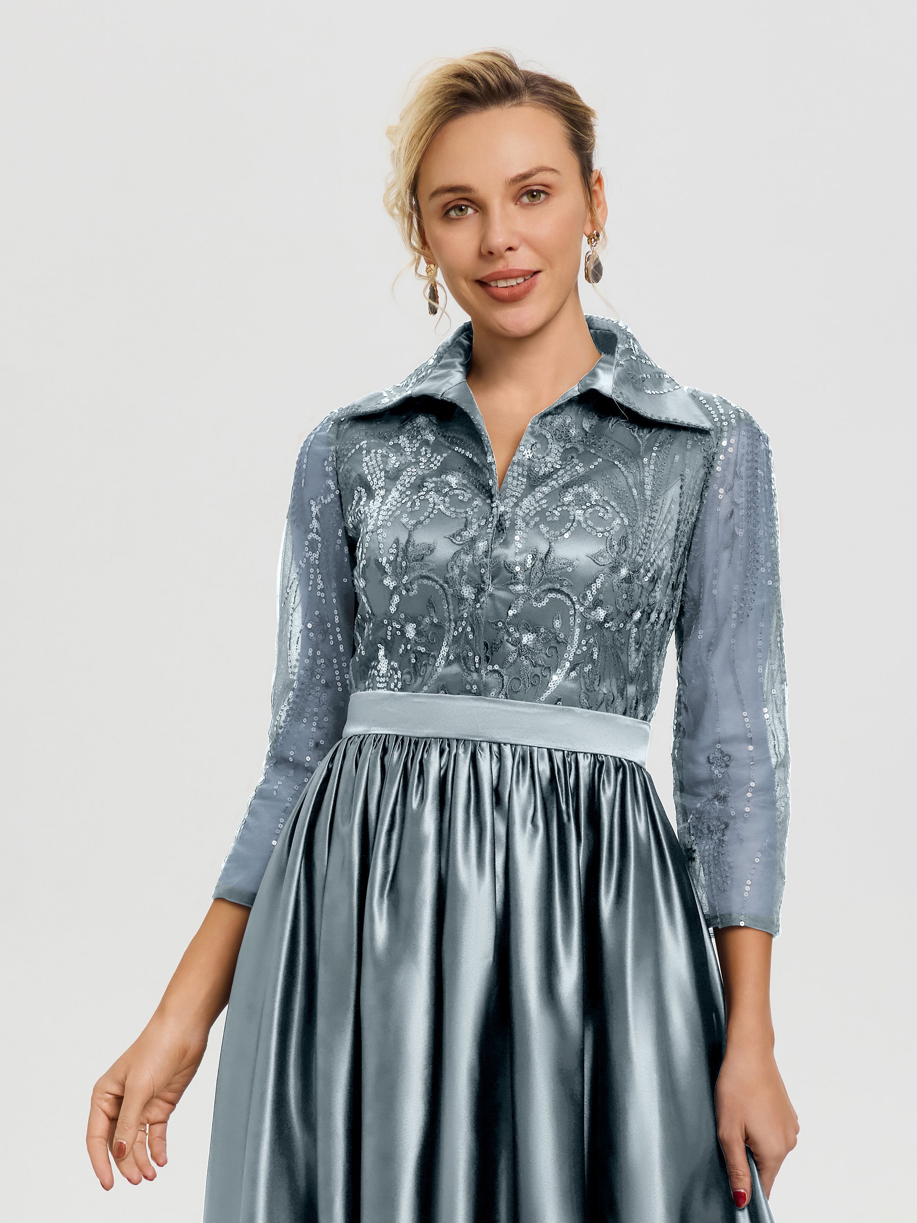 Tenue Mère De La Mariée Très Chic Bleu Poudré Col V Satin & Dentelle Robe Mariage Mère De La Mariée