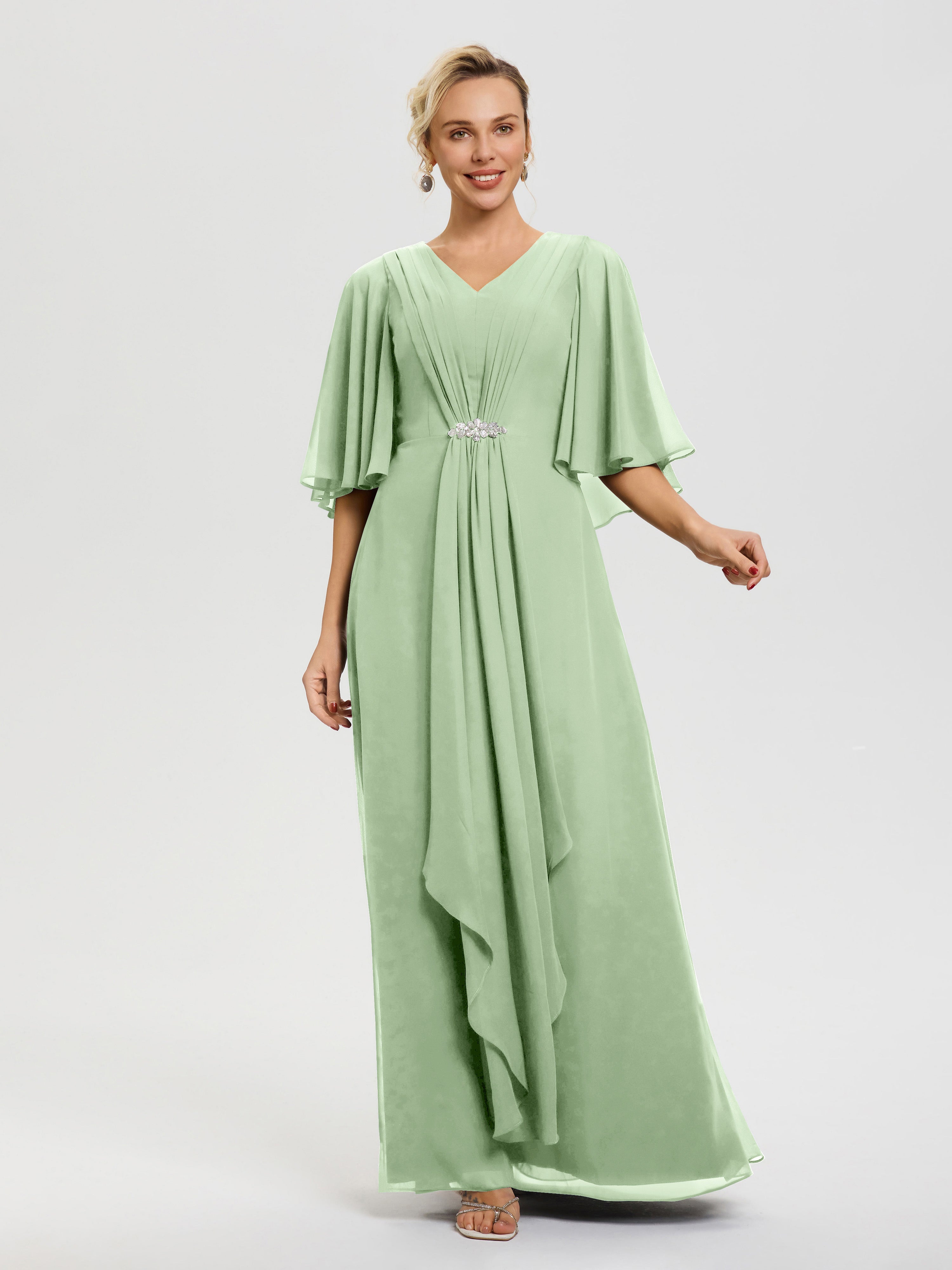 Robe Mère De La Mariée Chic Sauge Poudrée Col V Mousseline Demi Manches Robe De Mère Du Marié