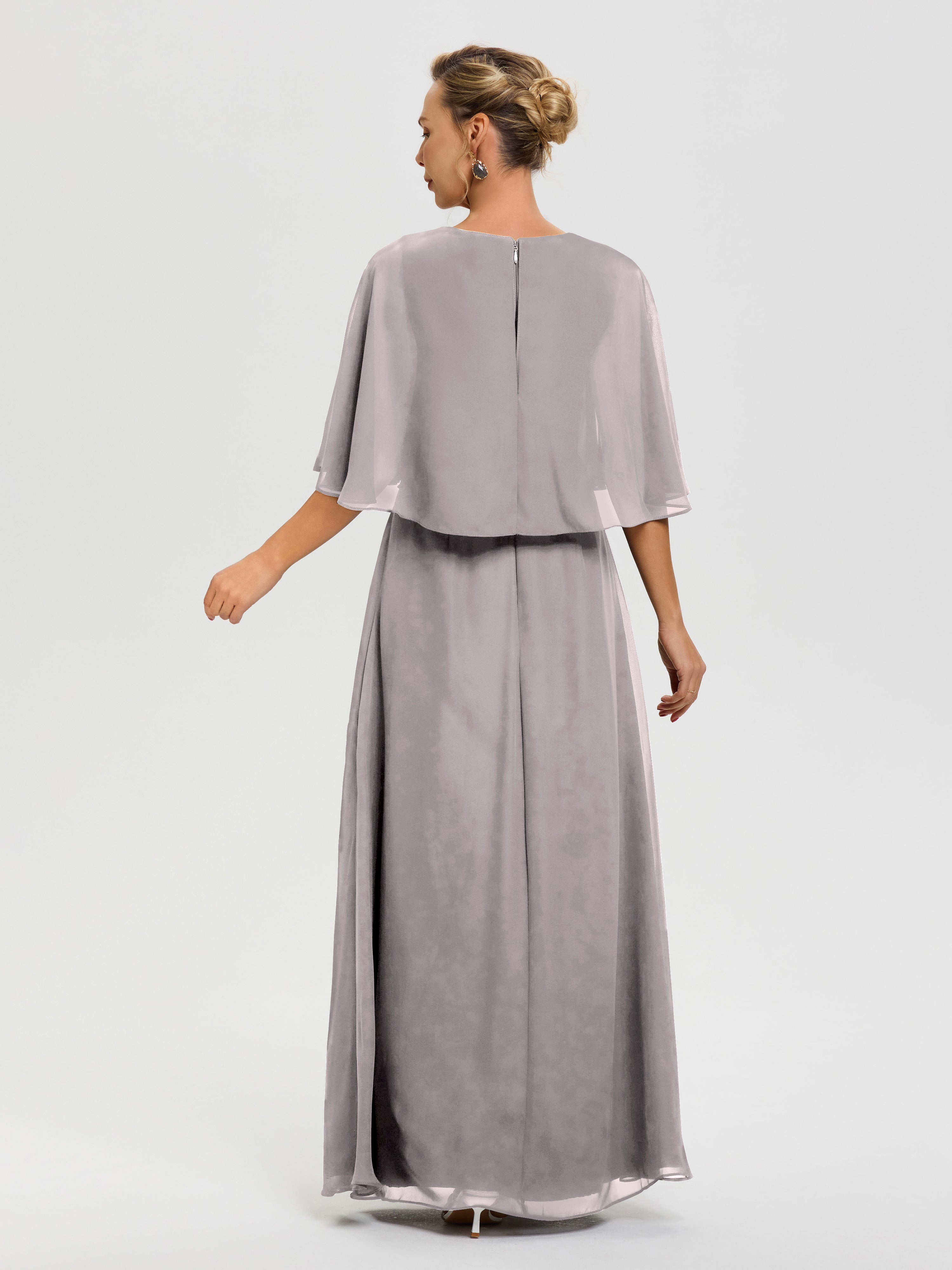Robe Pour La Mère De La Mariée Argent Col V Mousseline Demi Manches Robe De Mère Du Marié