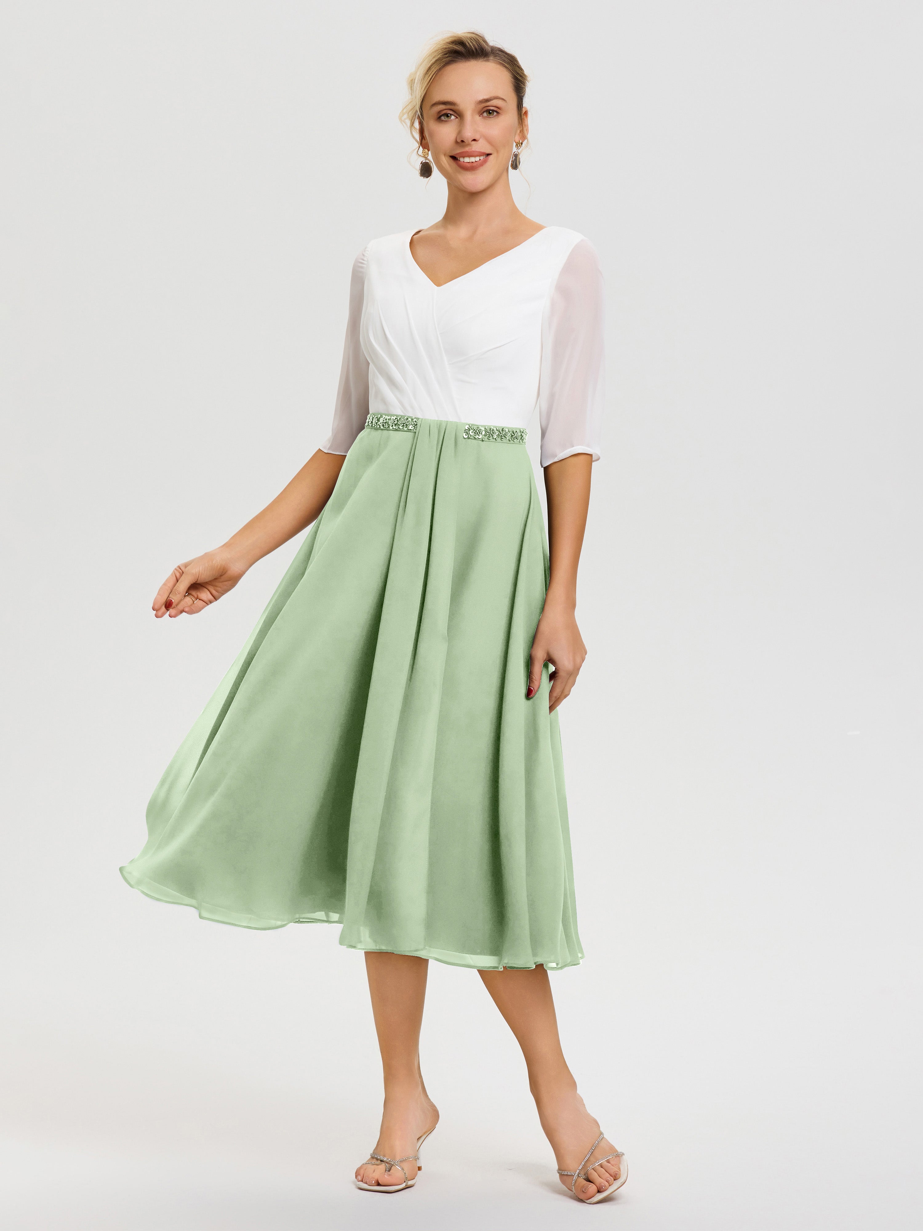Robe De Mère De Mariée Moderne Sauge Poudrée Col V Mousseline & Dentelle Demi Manches Robe De La Mère Du Marié
