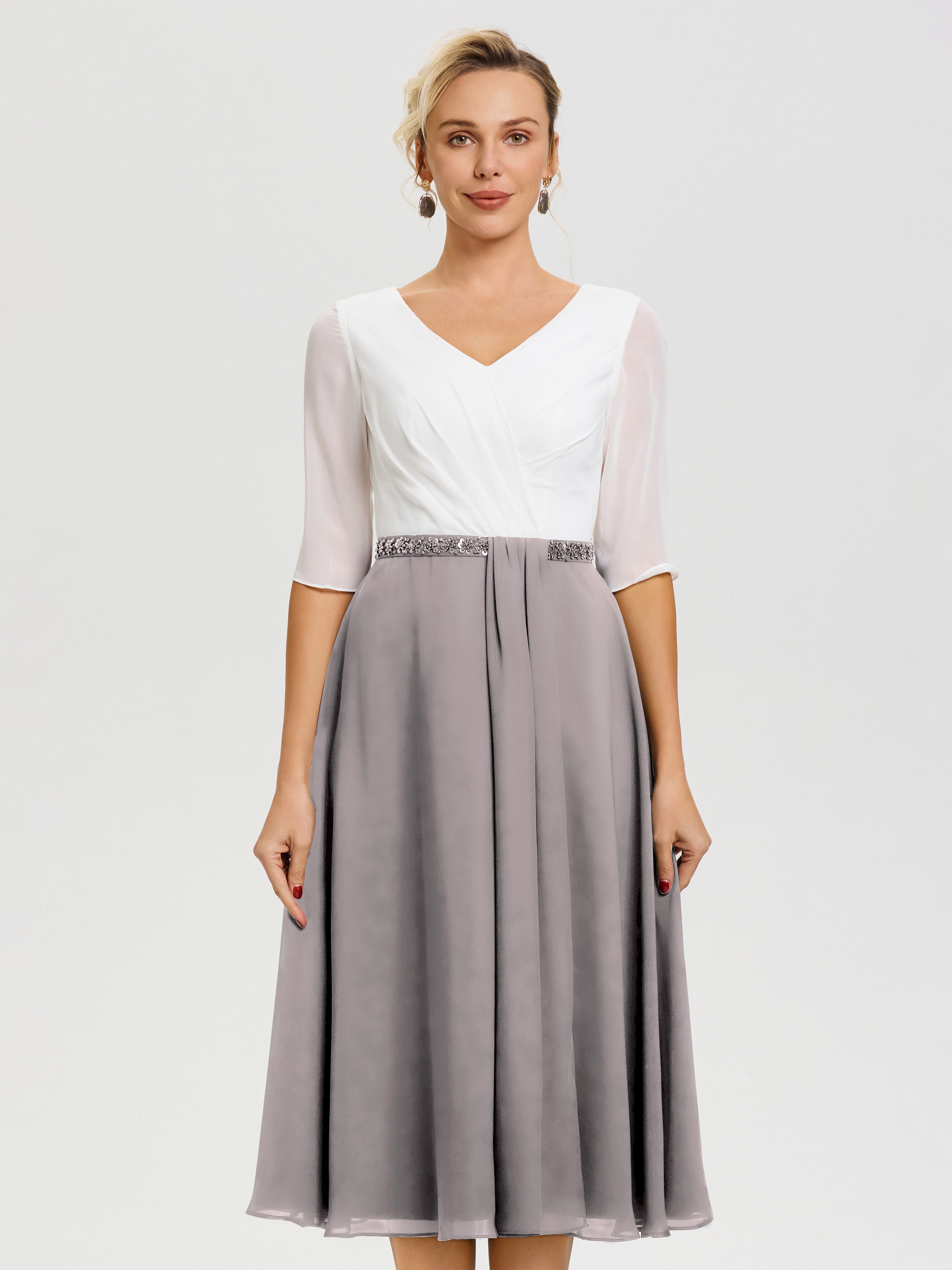 Robe De La Mère De La Mariée Argent Col V Mousseline & Dentelle Demi Manches Robe De La Mère Du Marié