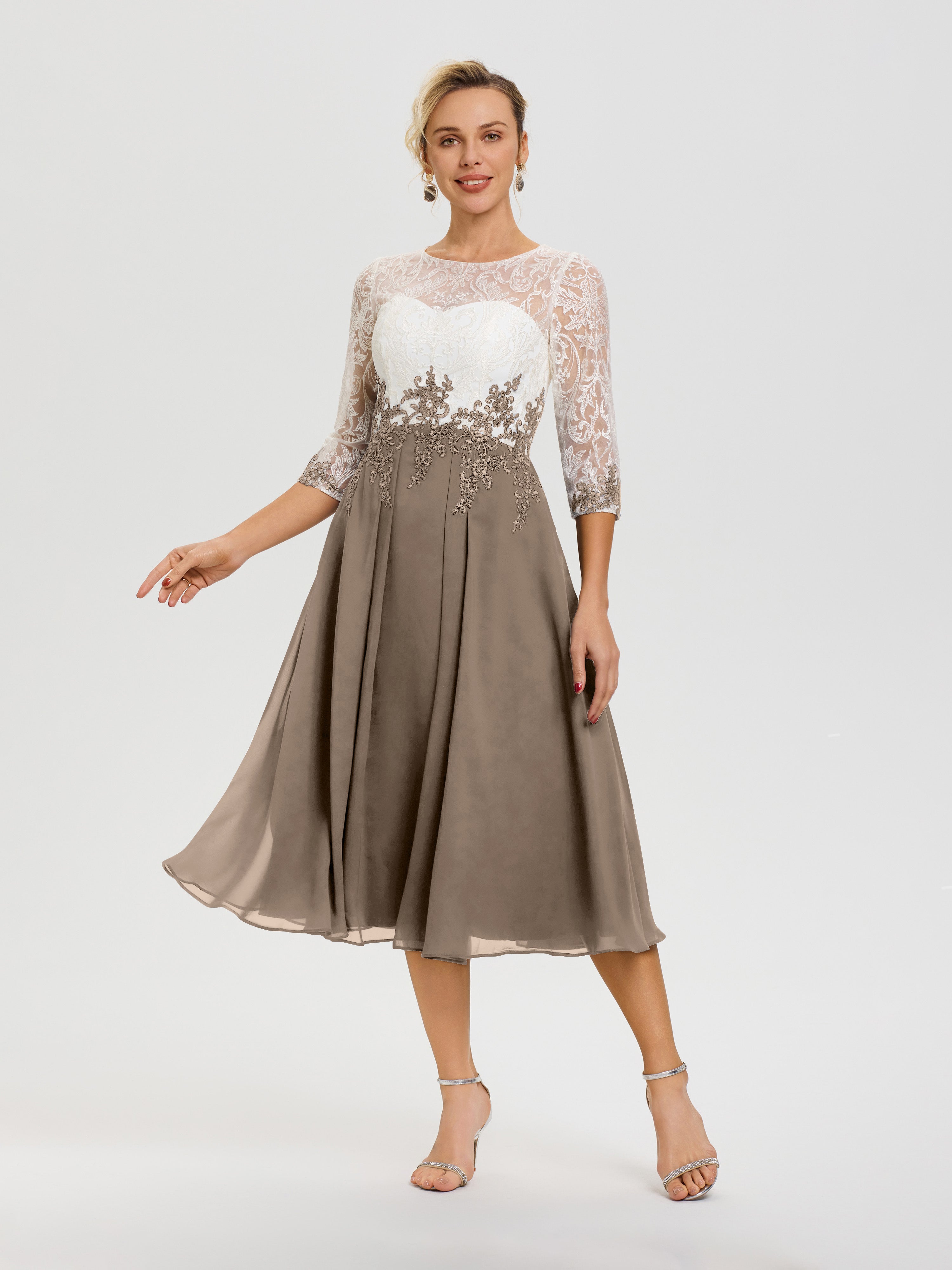 Robes De Mère De Mariée Taupe Col Rond Mousseline & Dentelle 3/4 Manches Robe Mère Mariée