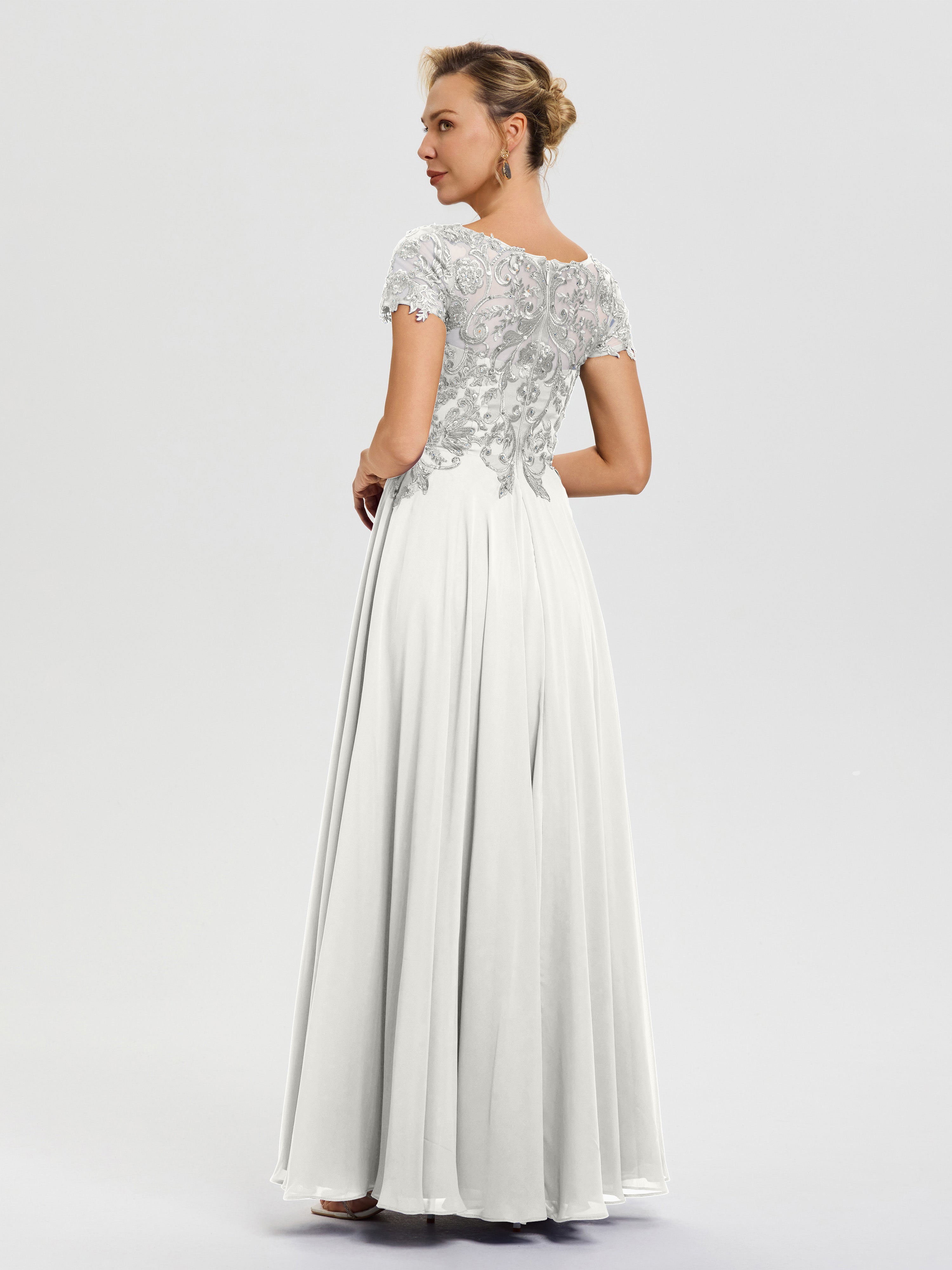 Robe Pour Mère De La Mariée Ivoire Col V Mousseline & Dentelle Robe Mère De La Mariée Moderne